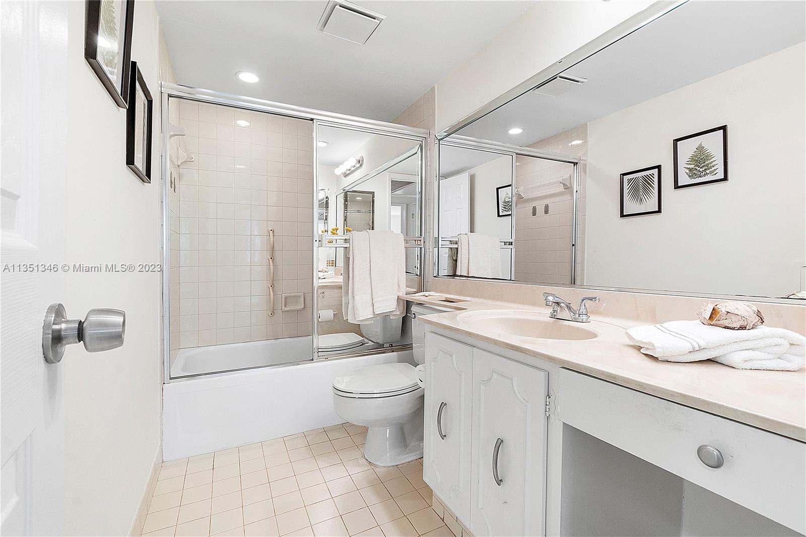 PLANTATION PLACE CONDO - Residential