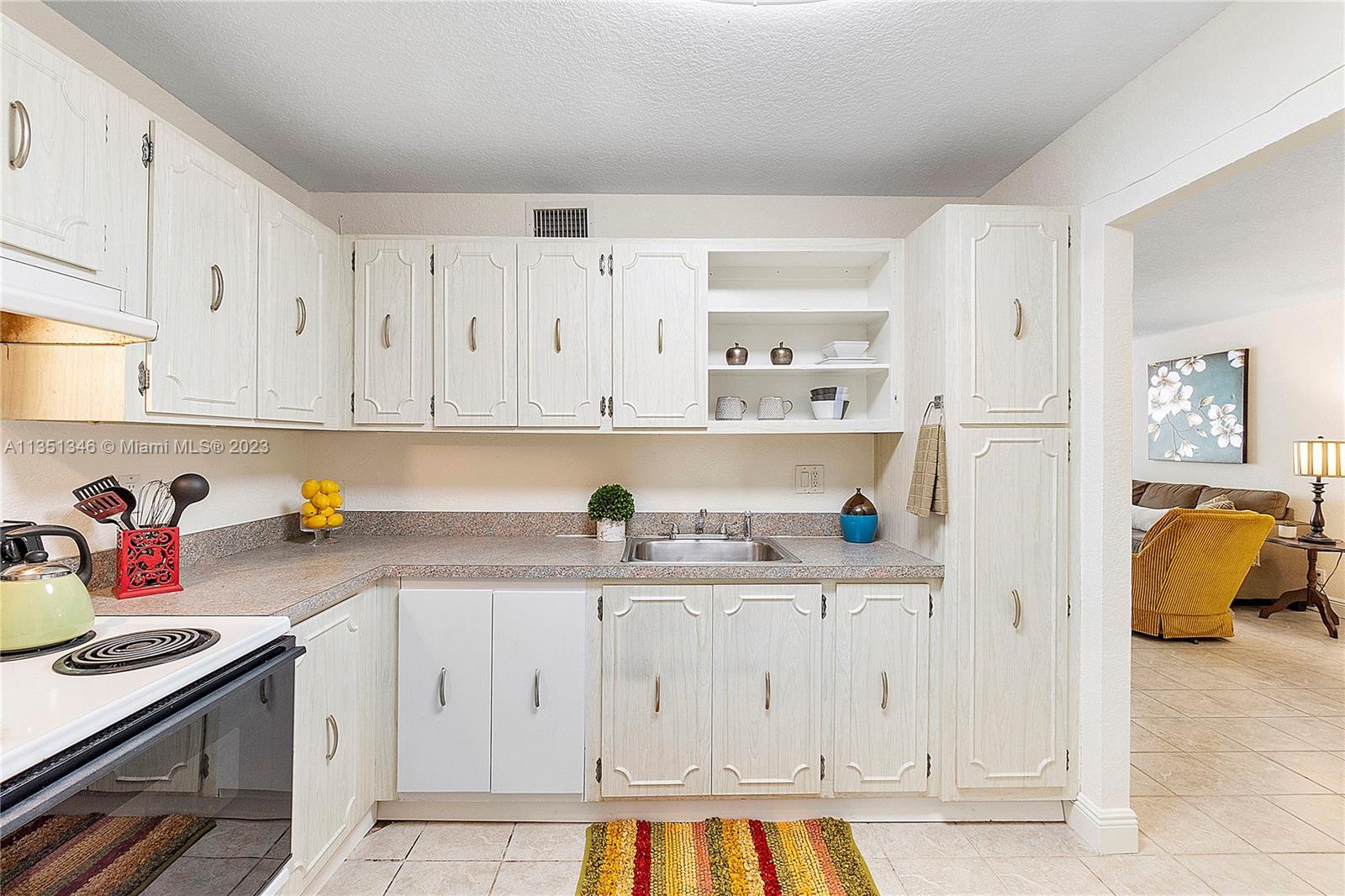 PLANTATION PLACE CONDO - Residential