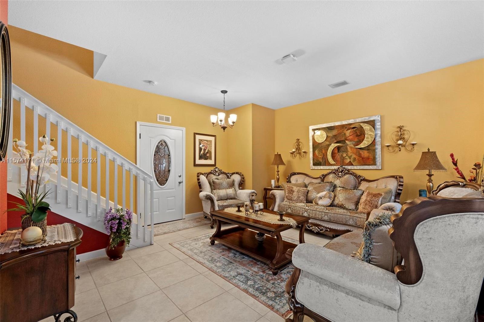 KINGMAN COMMONS - Residential