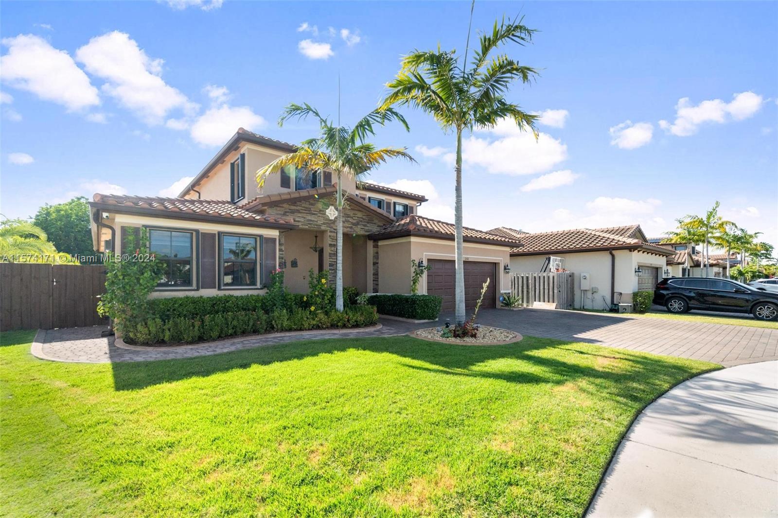 KINGMAN COMMONS - Residential