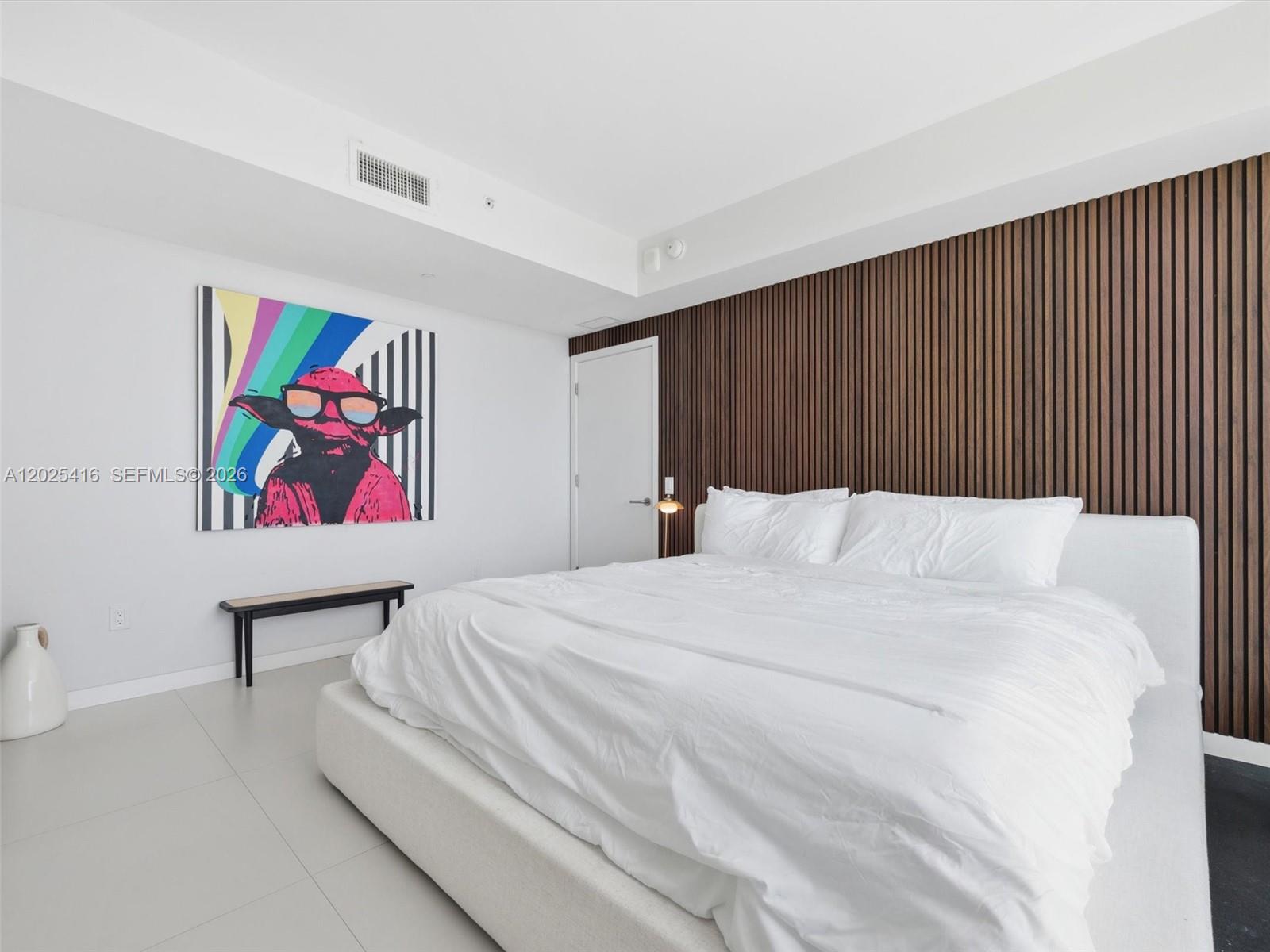 PARAISO BAYVIEWS CONDO - Residential Lease