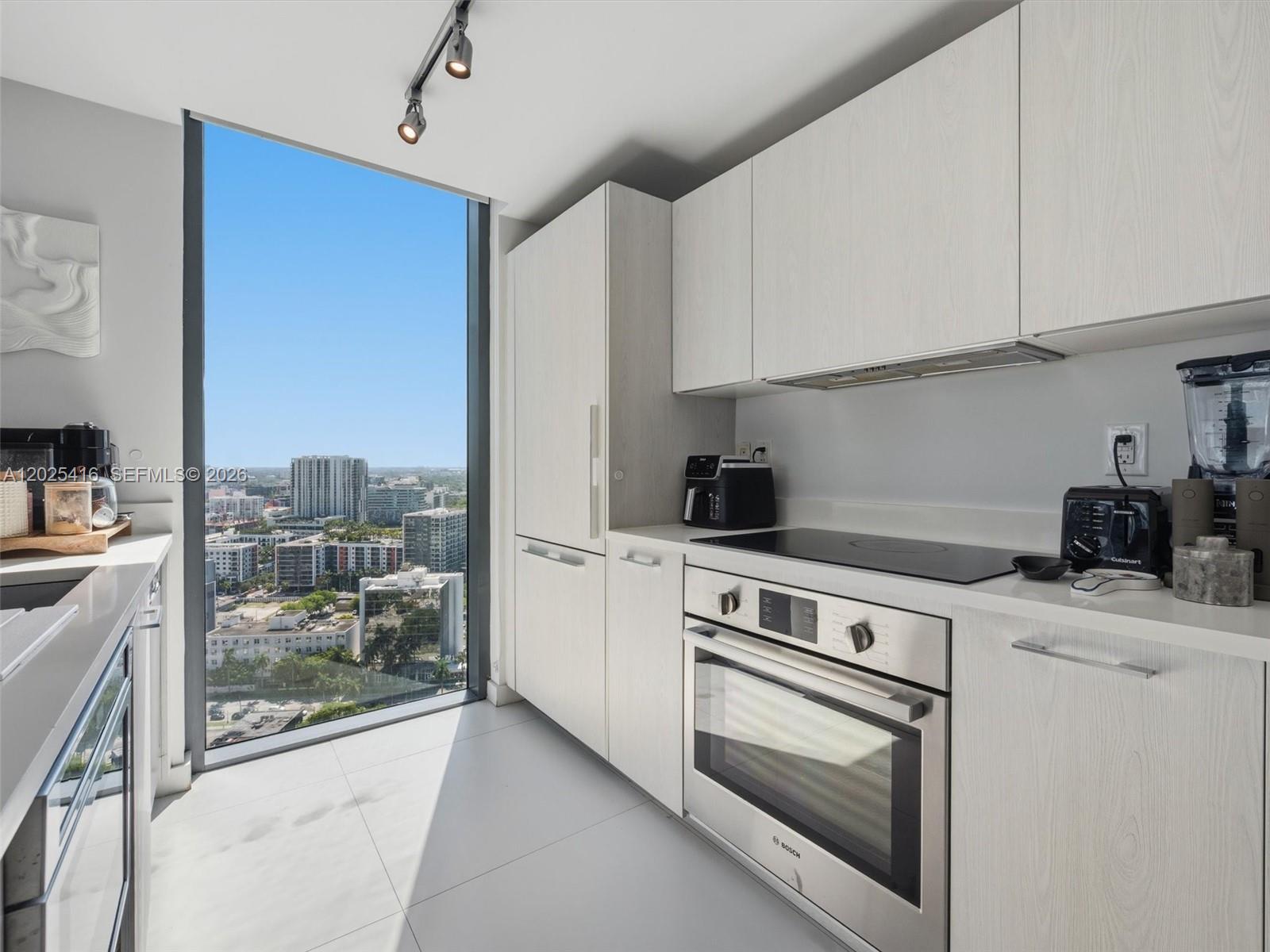 PARAISO BAYVIEWS CONDO - Residential Lease