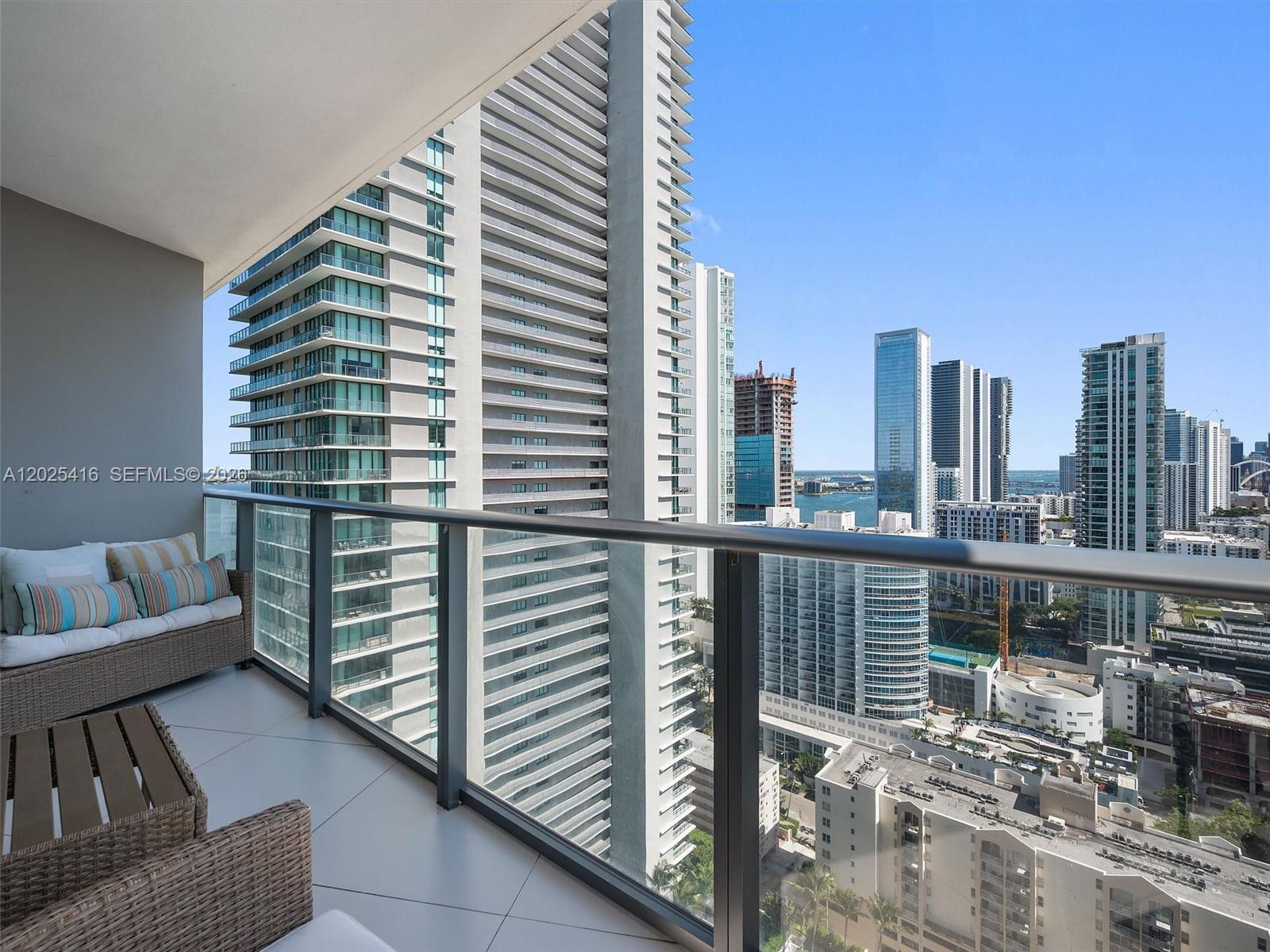 PARAISO BAYVIEWS CONDO - Residential Lease