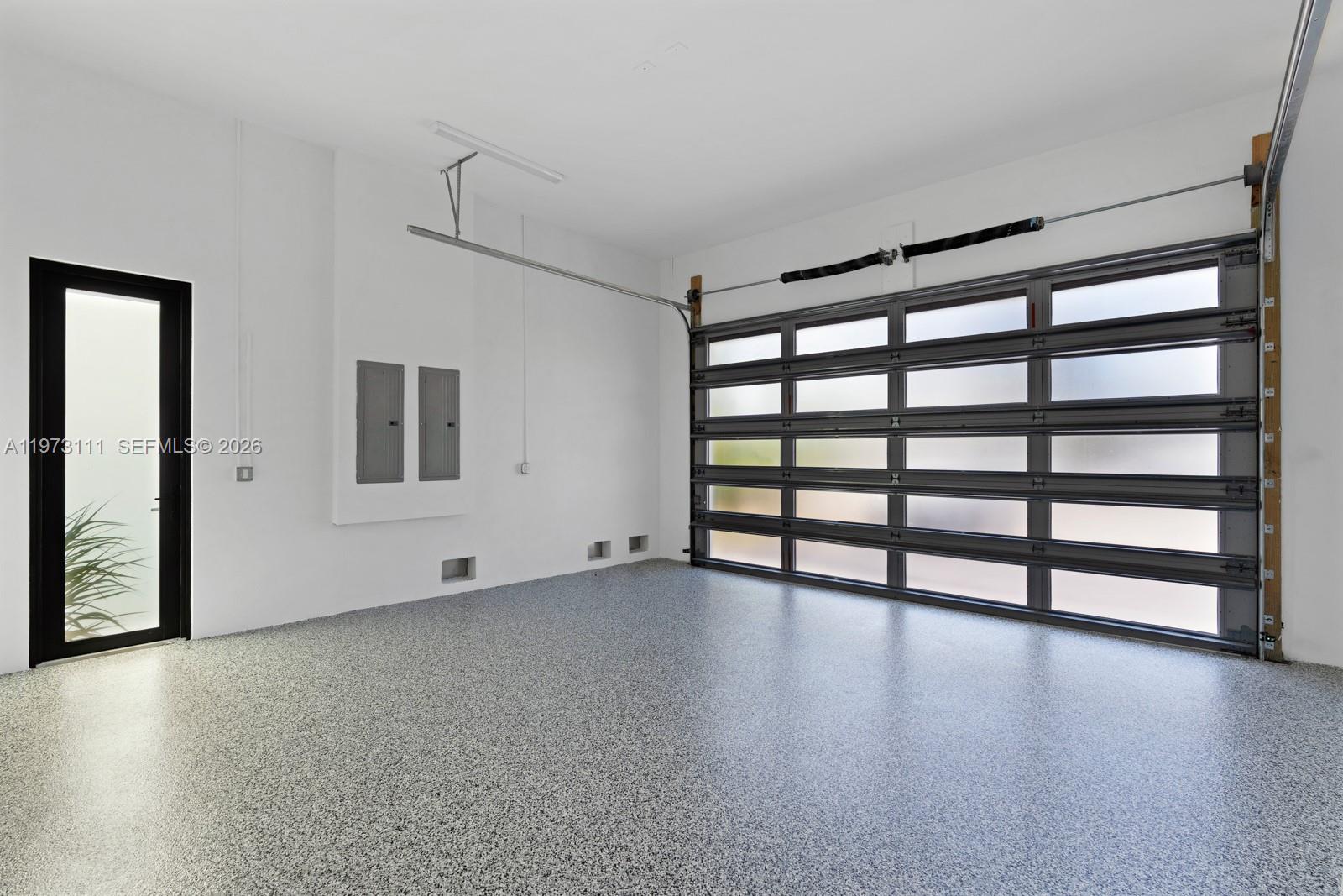 BISCAYNE BEACH-2ND ADDN - Residential