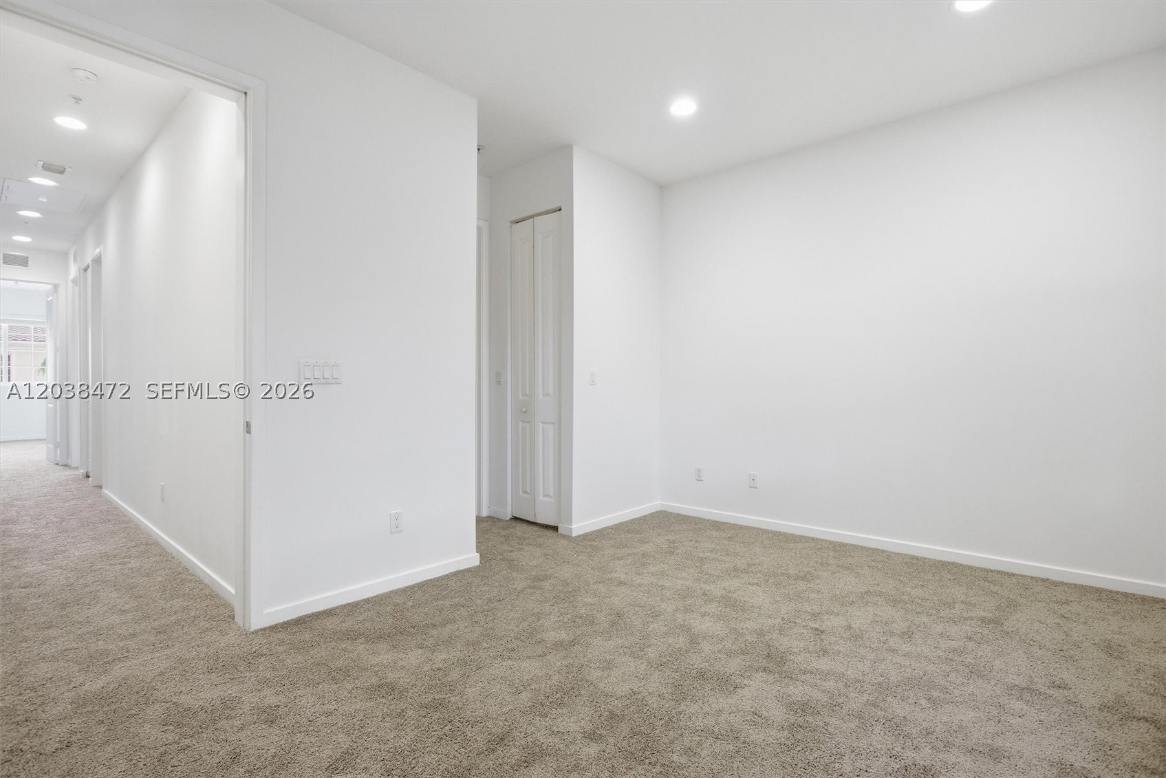 CALABRIA II CONDO - Residential