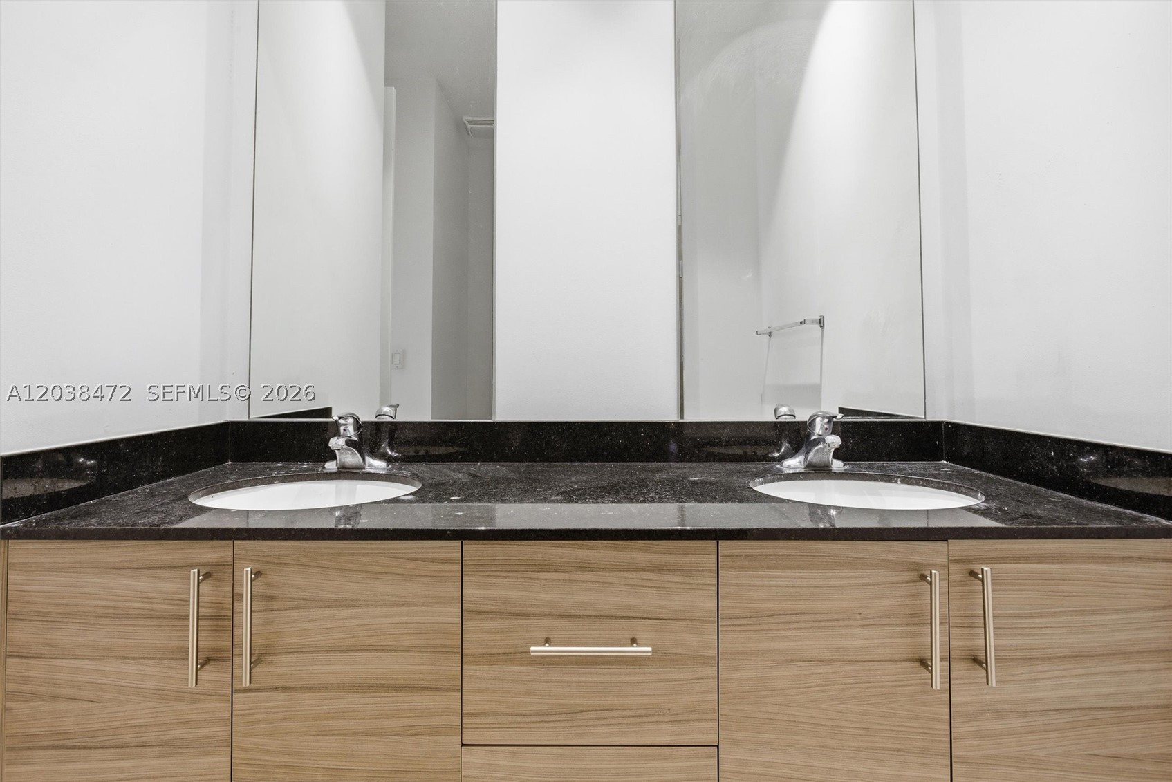 CALABRIA II CONDO - Residential