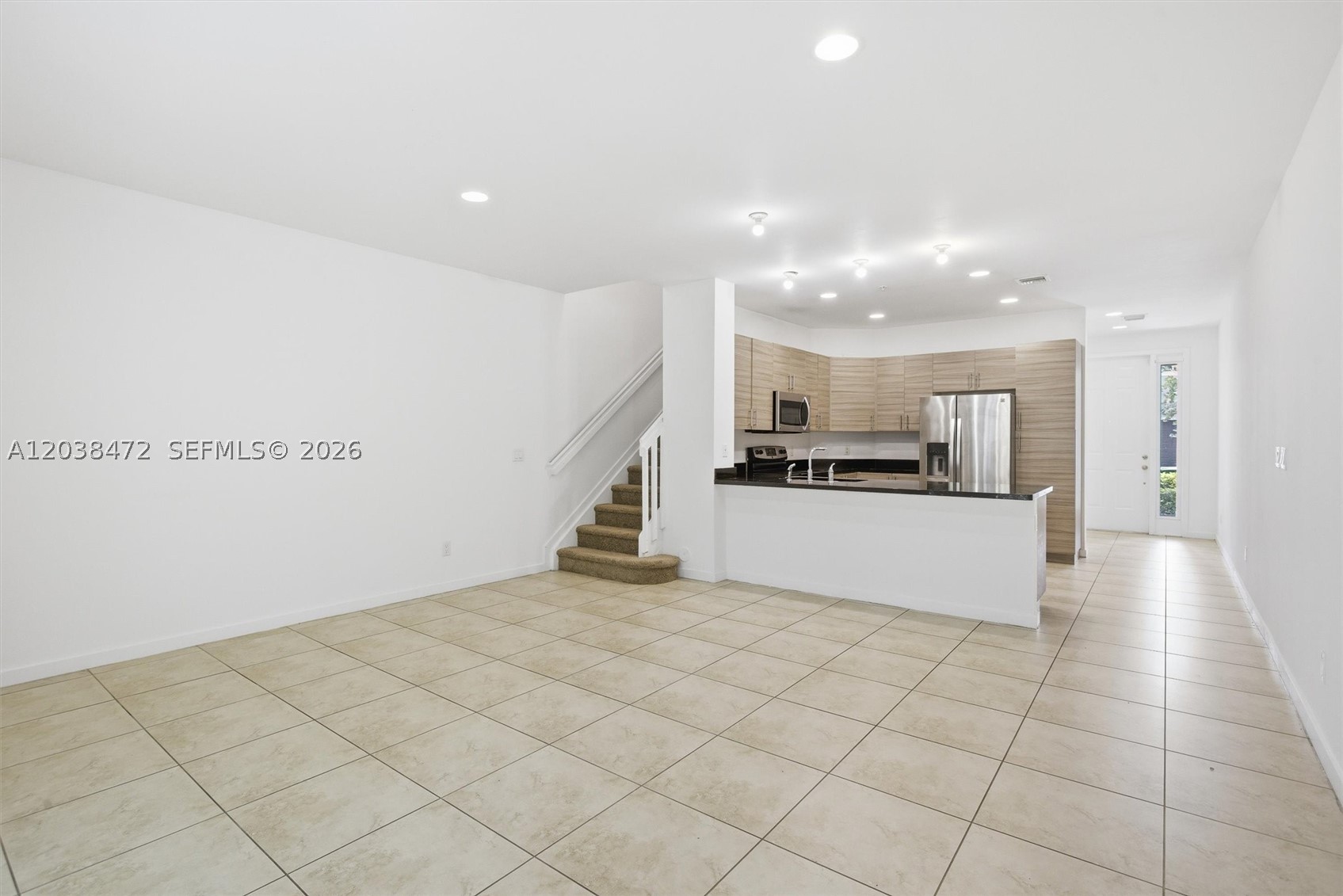 CALABRIA II CONDO - Residential