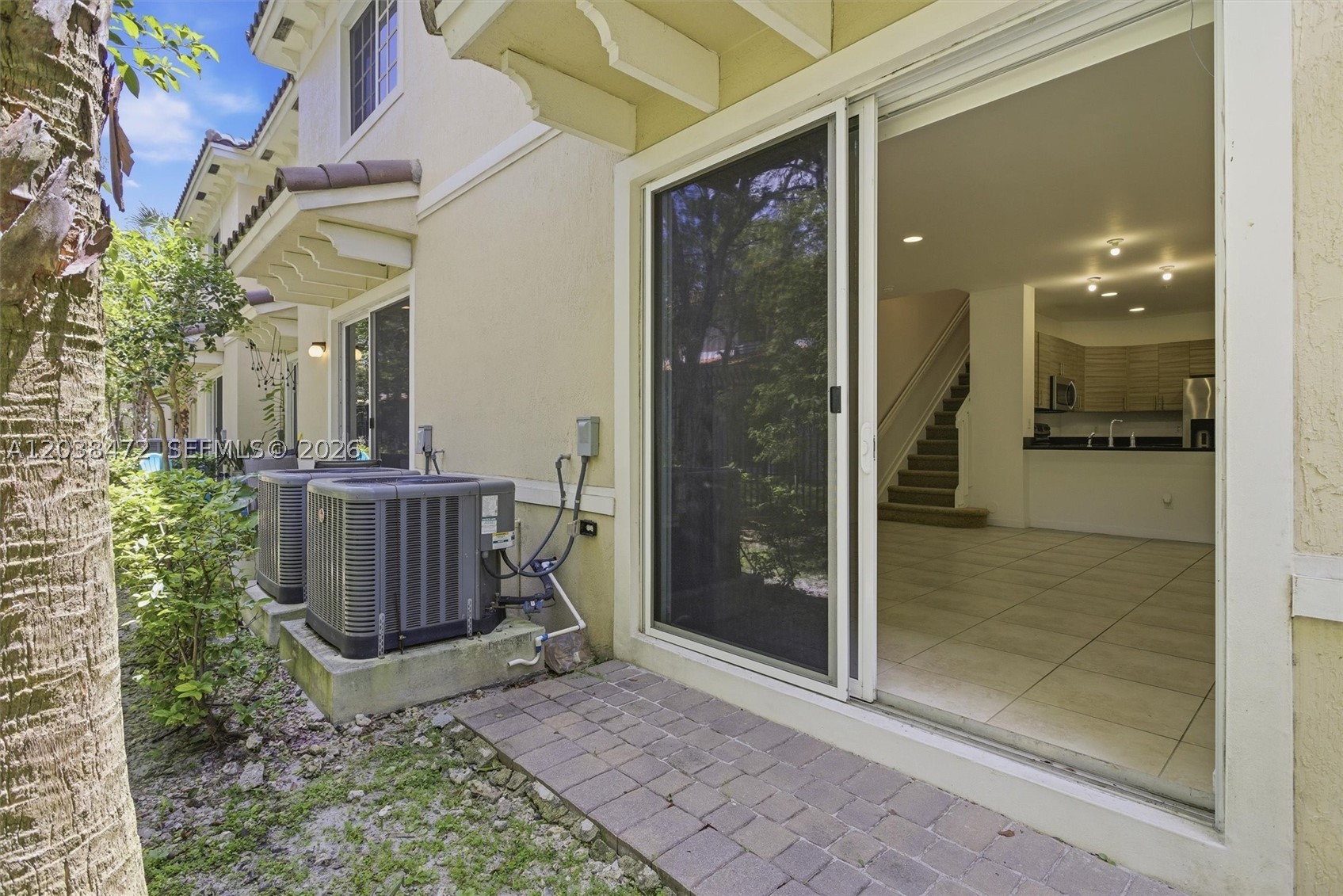 CALABRIA II CONDO - Residential