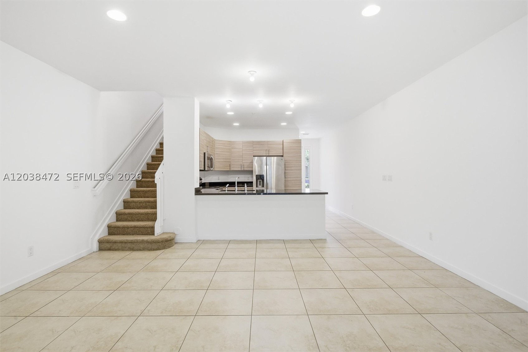 CALABRIA II CONDO - Residential