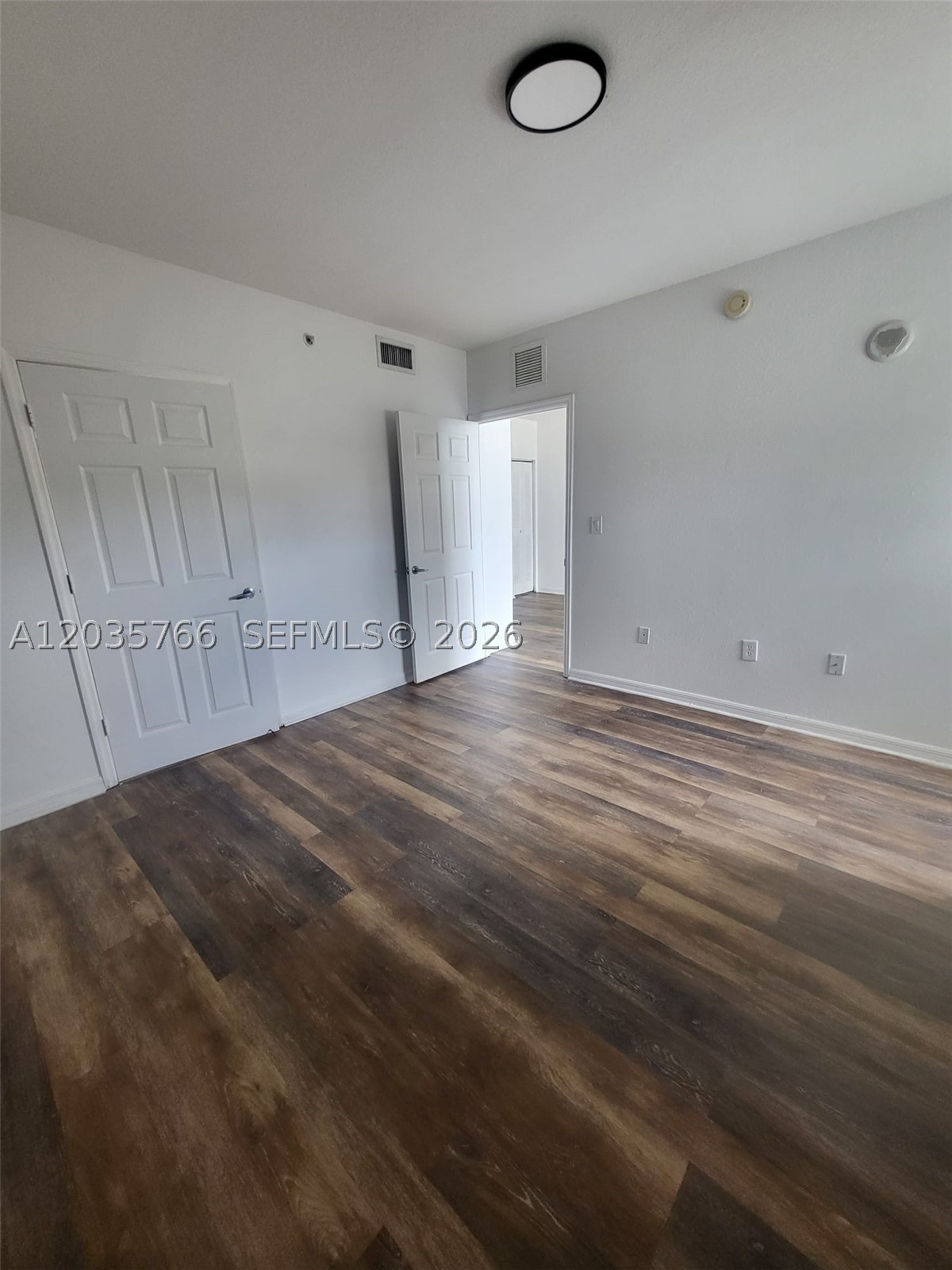 BRICKELL RIVERVIEW - Residential Lease