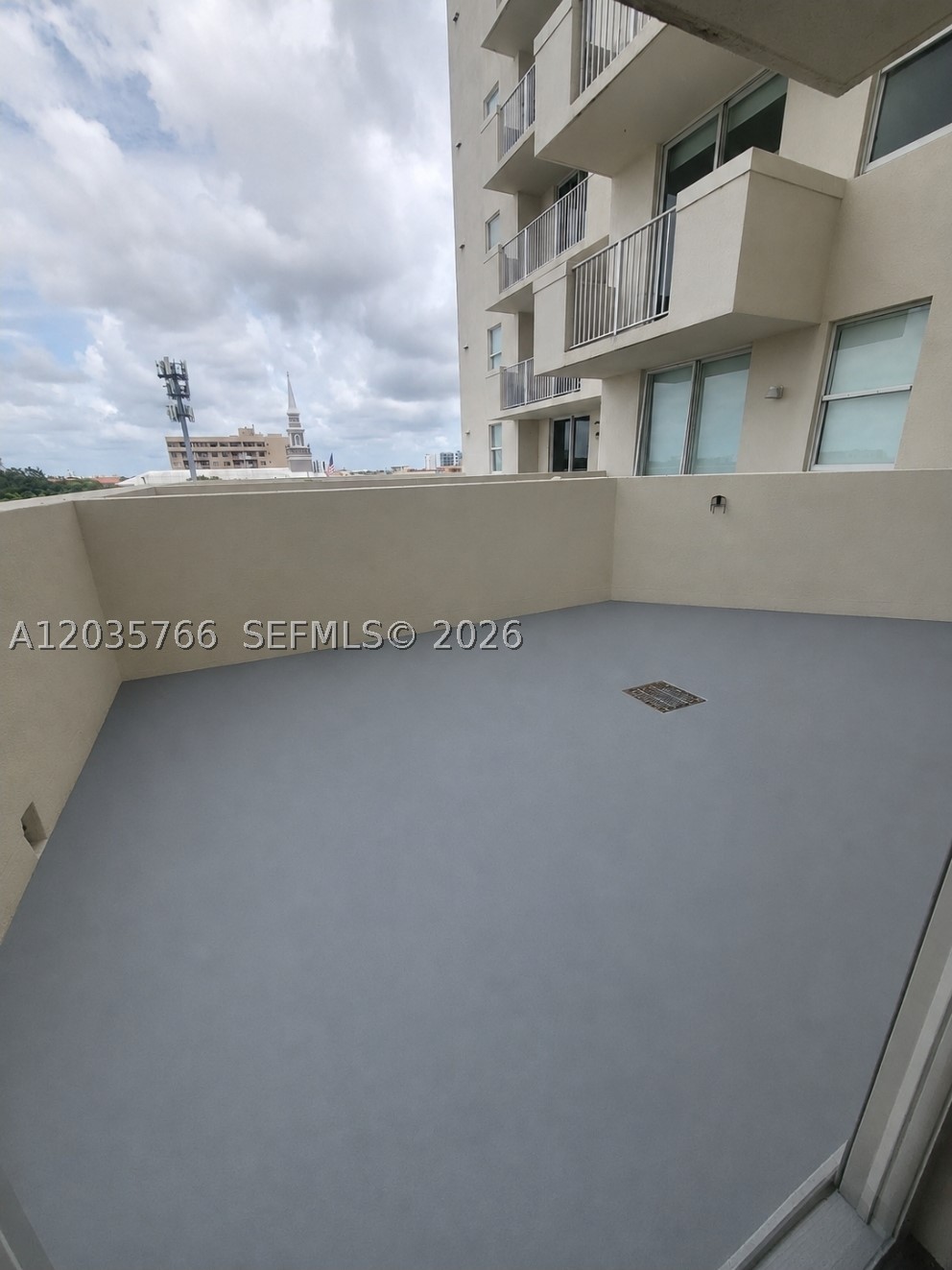 BRICKELL RIVERVIEW - Residential Lease