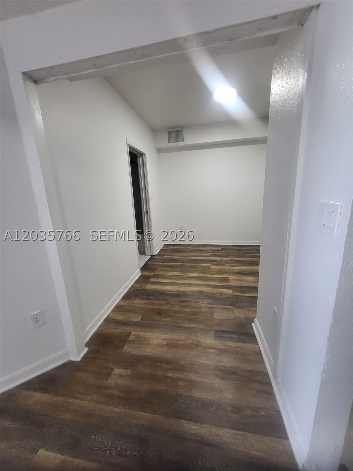 BRICKELL RIVERVIEW - Residential Lease