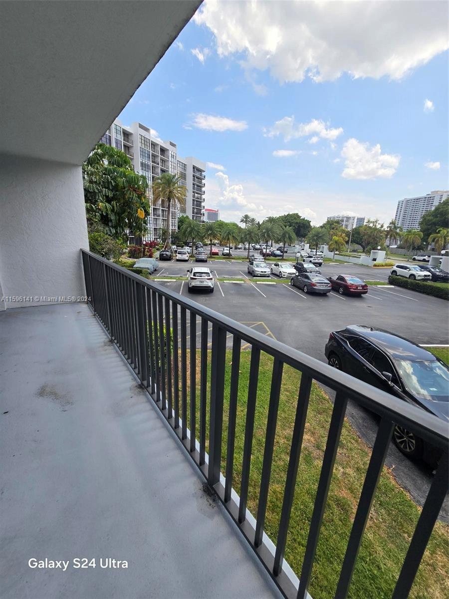 OCEANVIEW PARK CONDO - Residential Lease