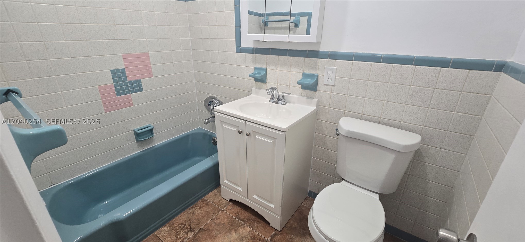 COLLINGWOOD - Residential Lease