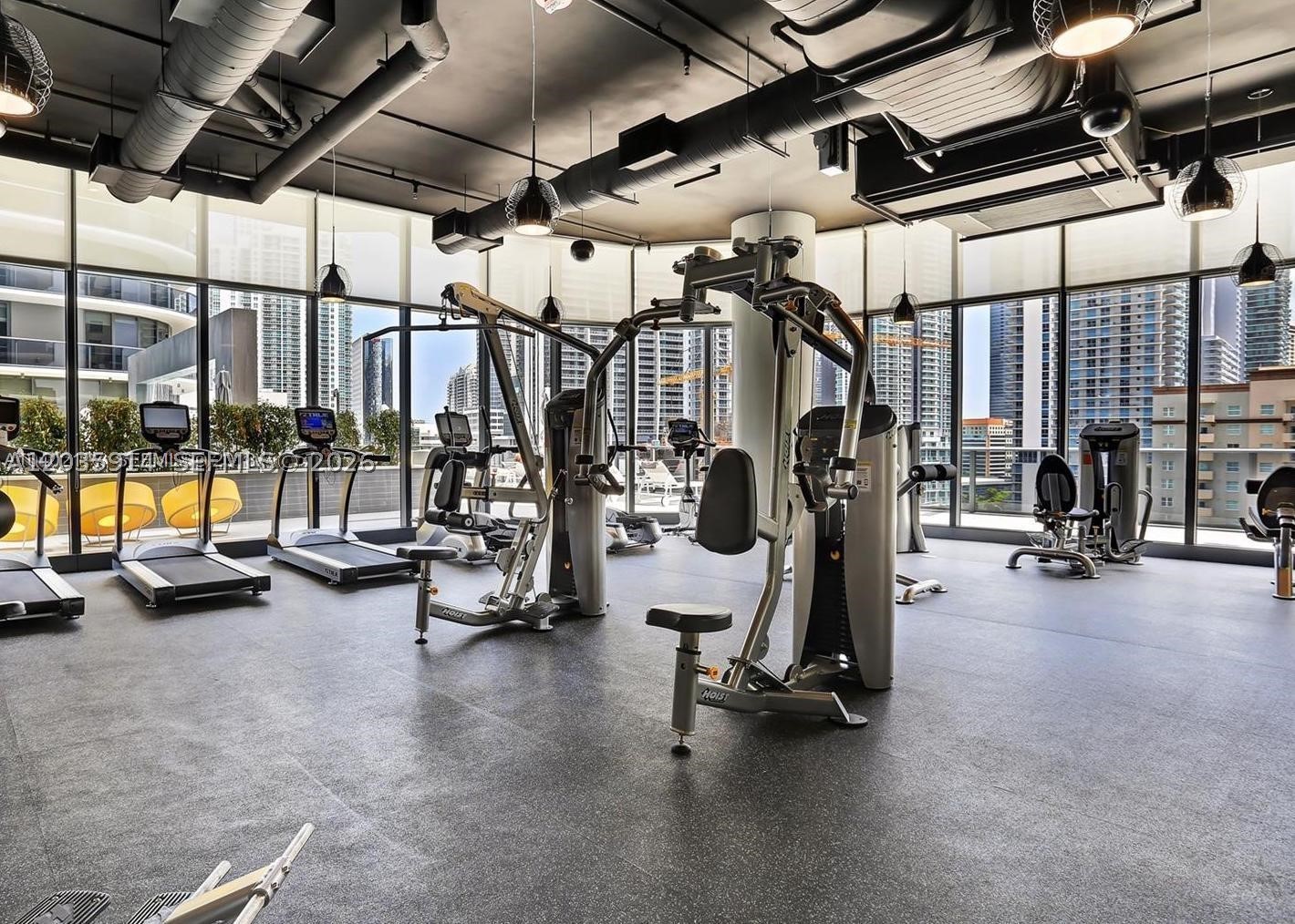 BRICKELL HEIGHTS EAST CON - Residential