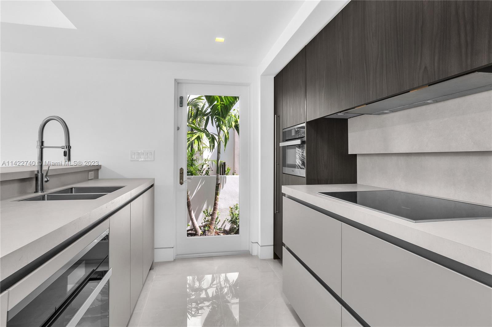 OCEANSIDE SEC ISLE OF NOR - Residential Lease