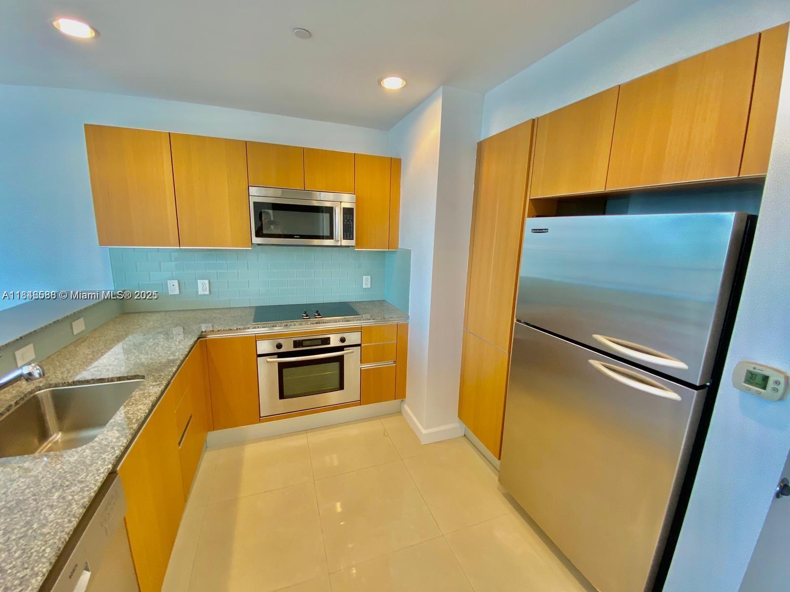 1060 BRICKELL CONDO - Residential Lease