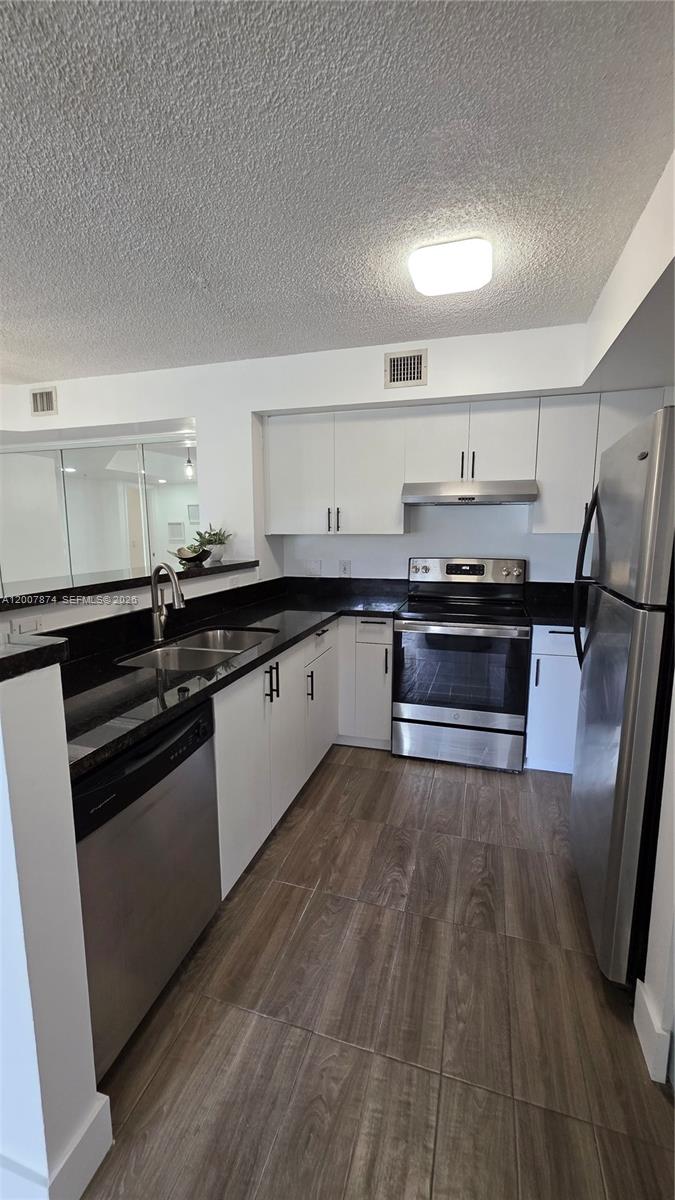 ST ANDREWS CONDO - Residential