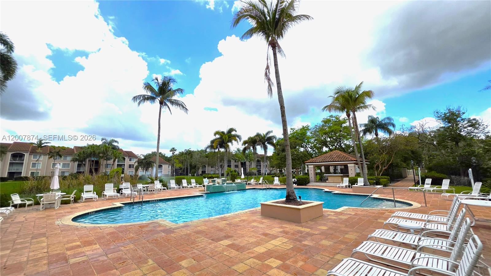 ST ANDREWS CONDO - Residential