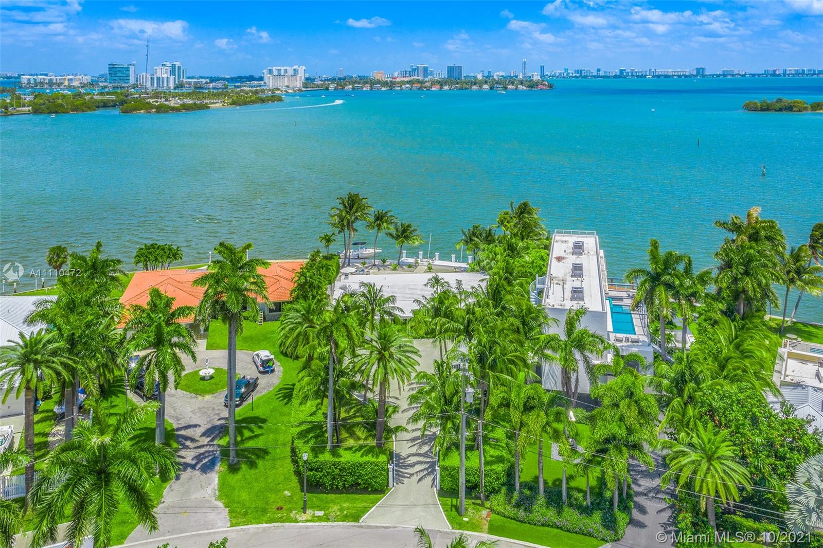 BELLE MEADE ISLAND - Residential