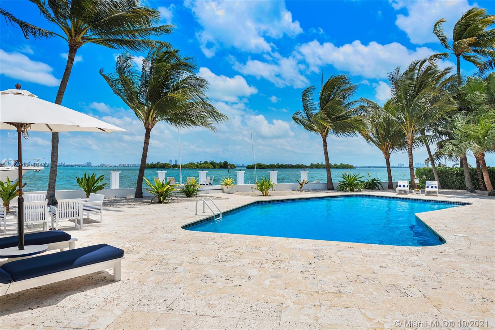 BELLE MEADE ISLAND - Residential