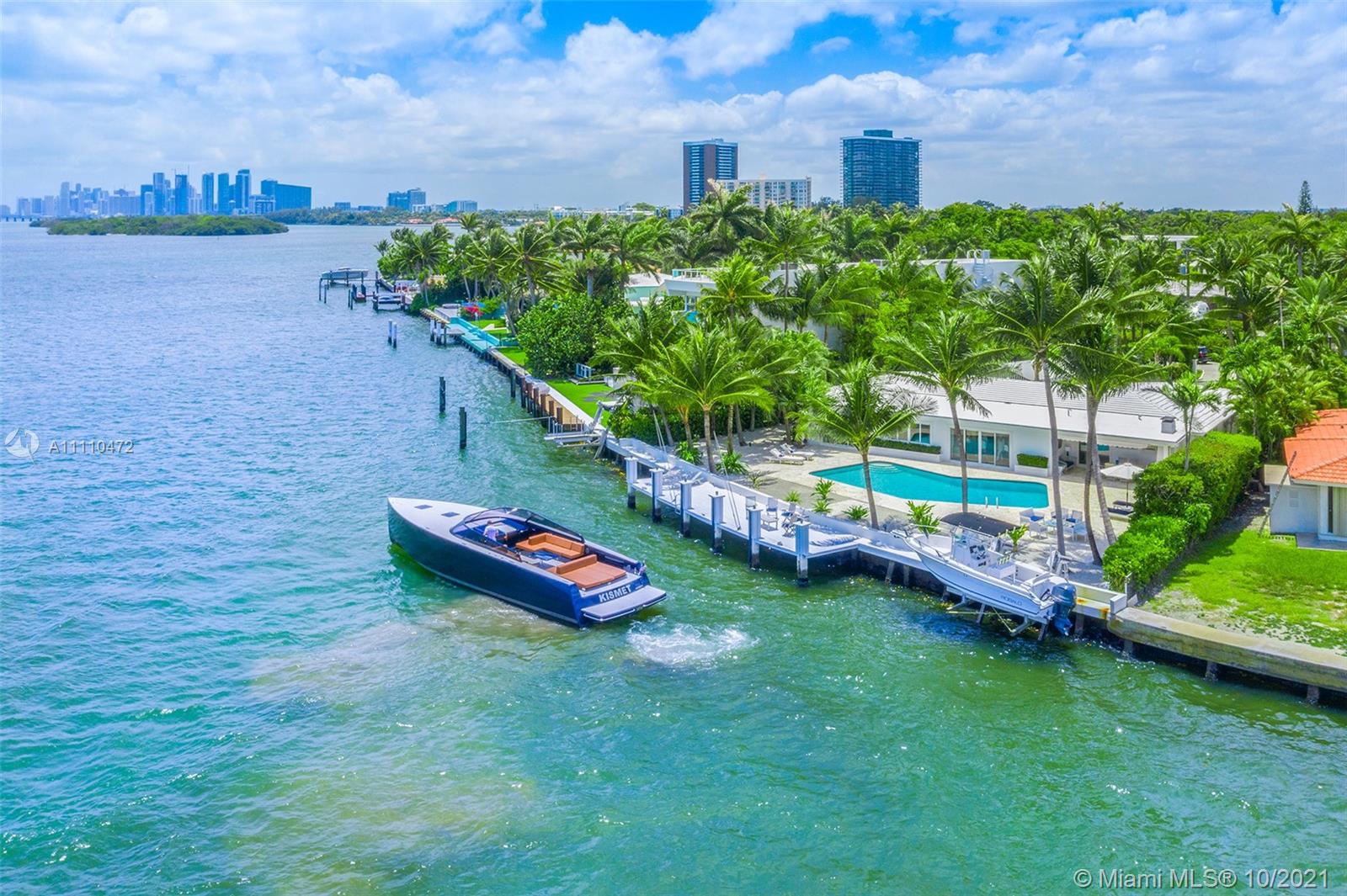 BELLE MEADE ISLAND - Residential