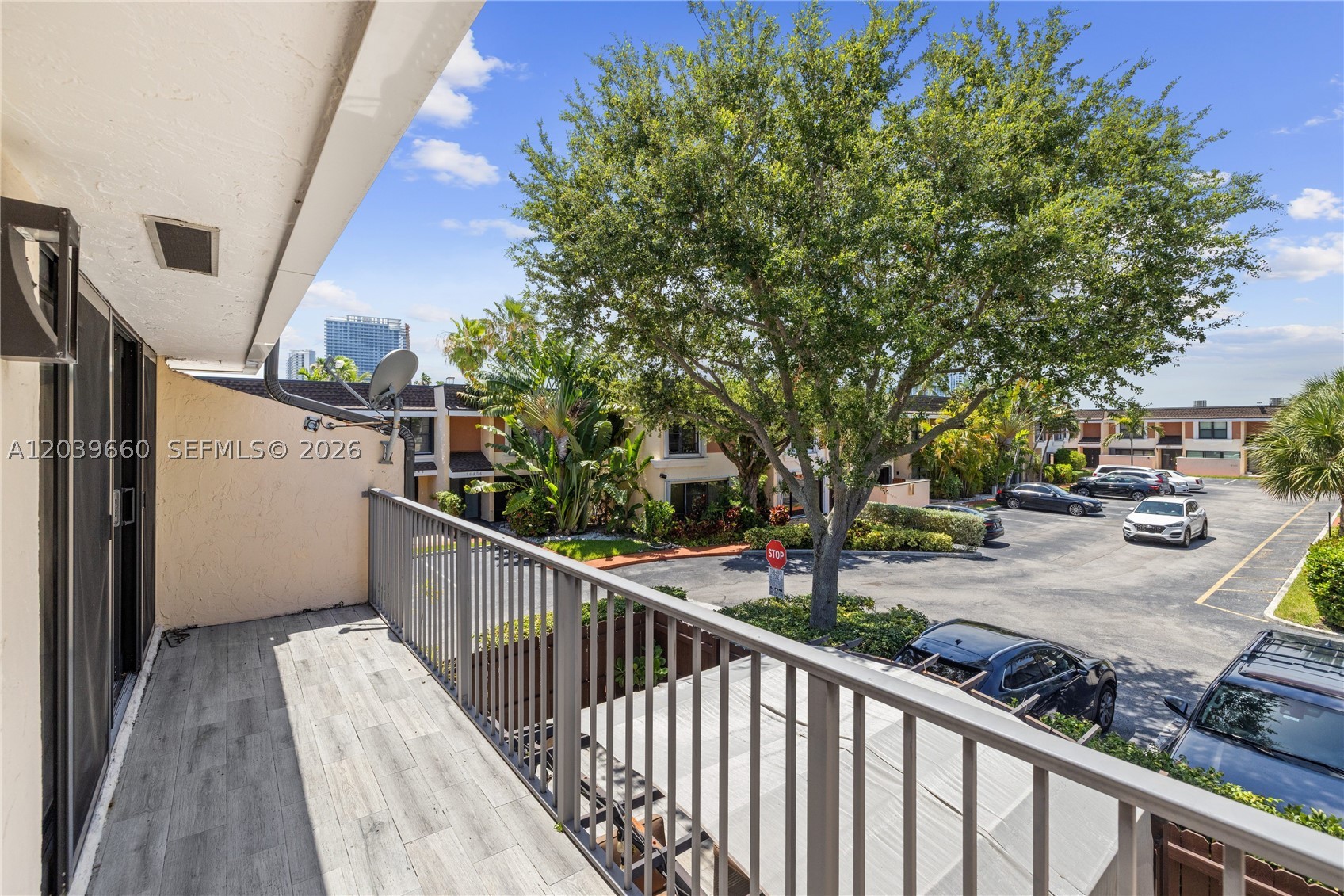 LEEWARD POINT CONDO - Residential