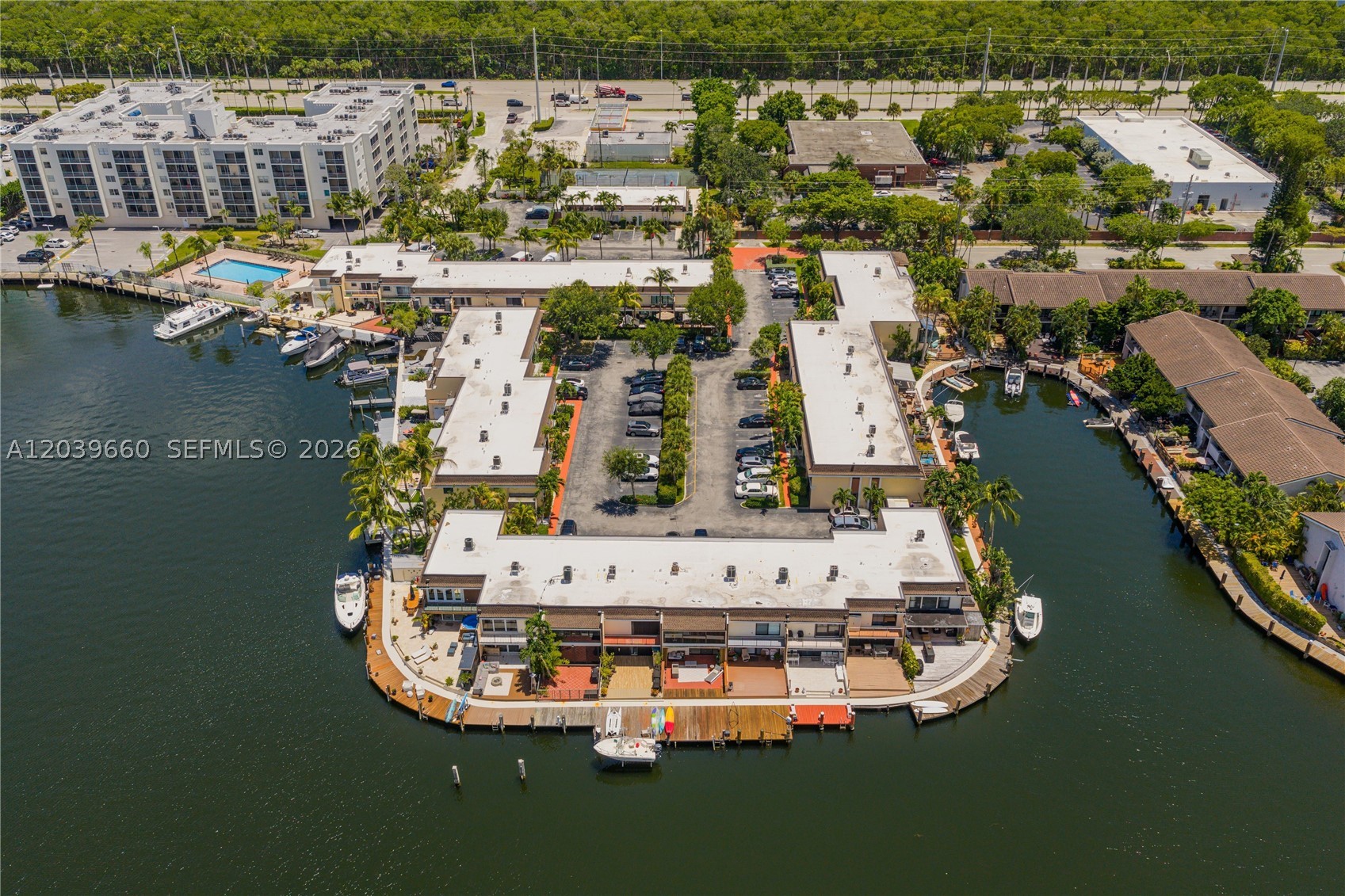 LEEWARD POINT CONDO - Residential