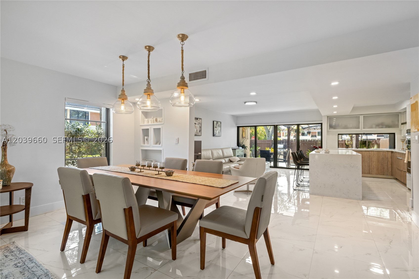 LEEWARD POINT CONDO - Residential