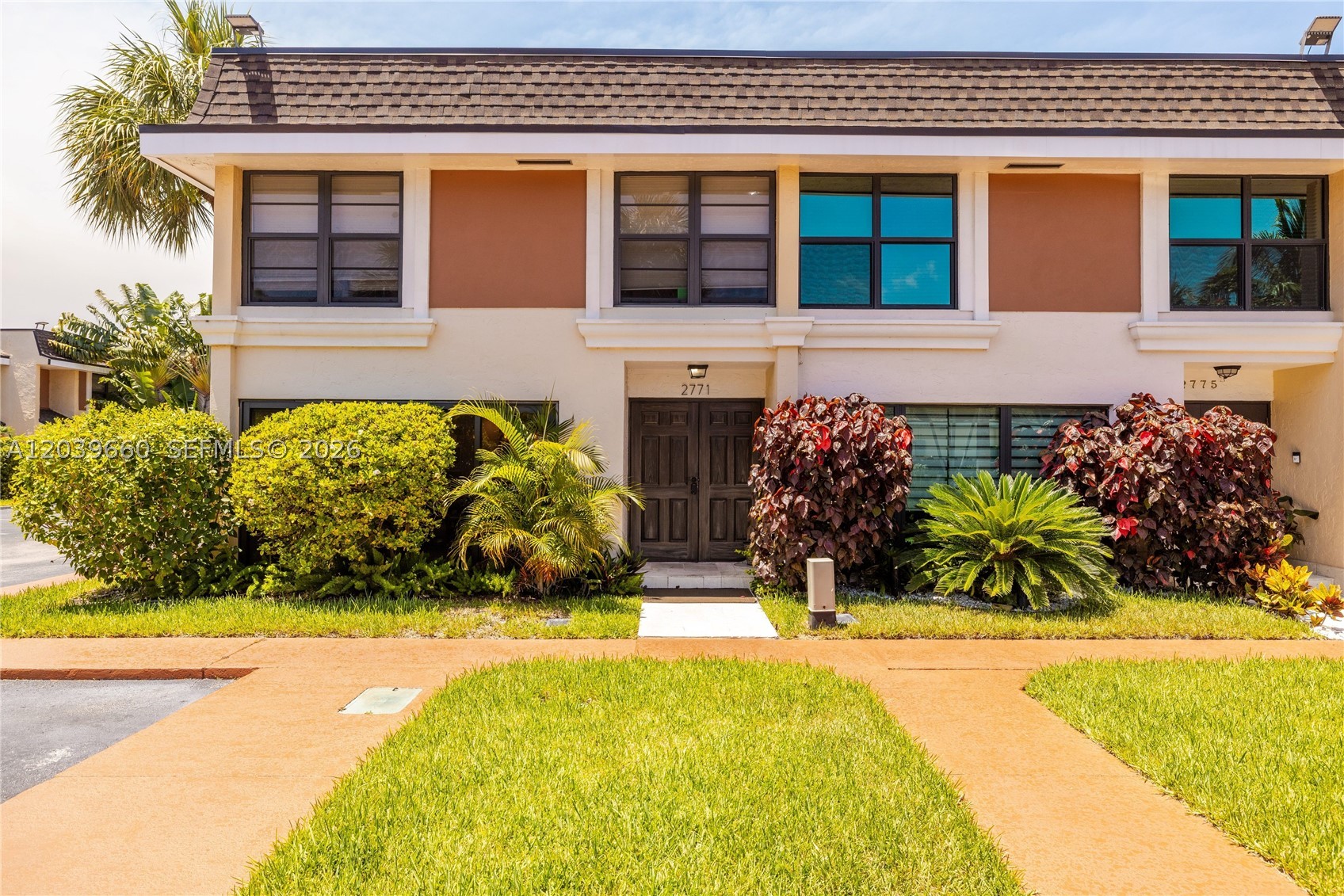 LEEWARD POINT CONDO - Residential