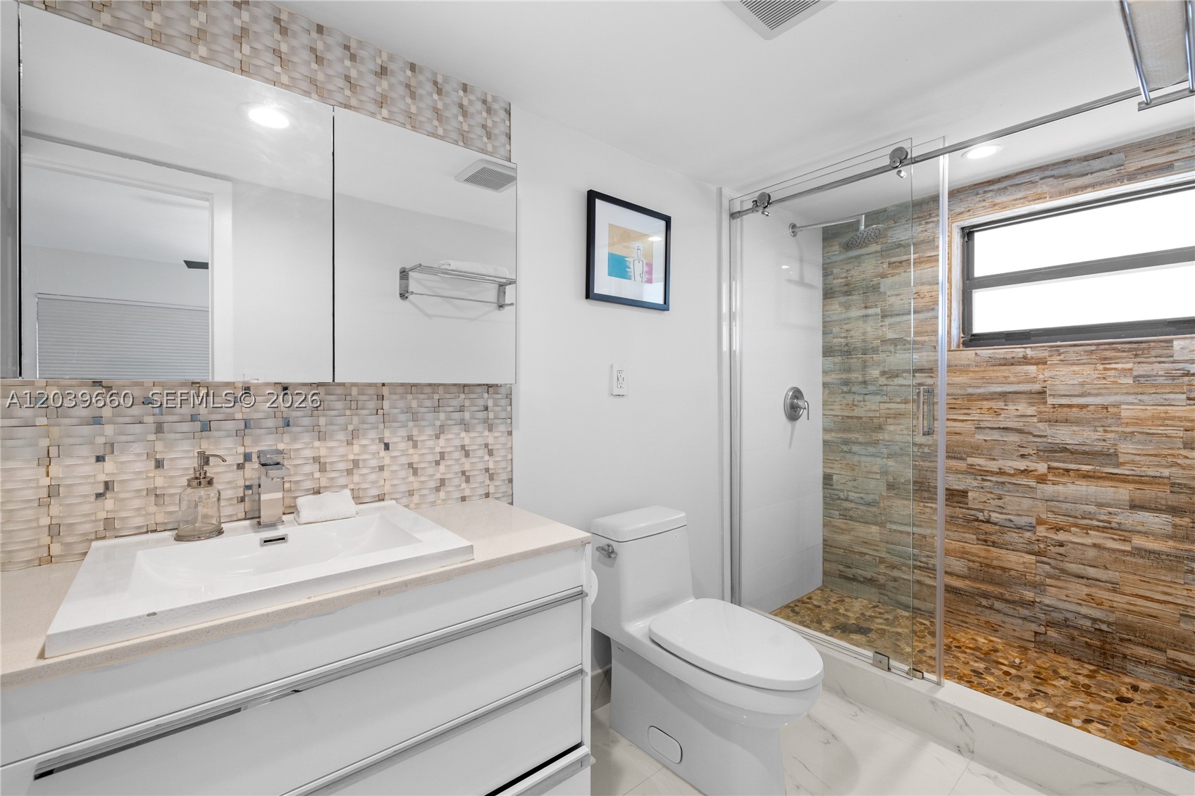 LEEWARD POINT CONDO - Residential