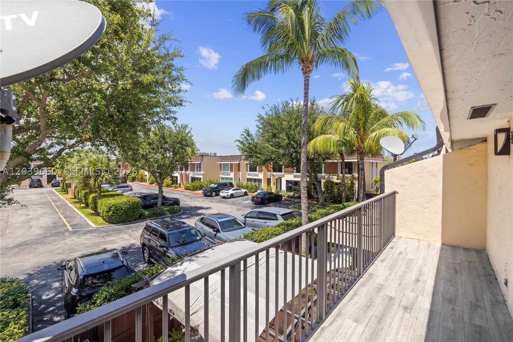 LEEWARD POINT CONDO - Residential
