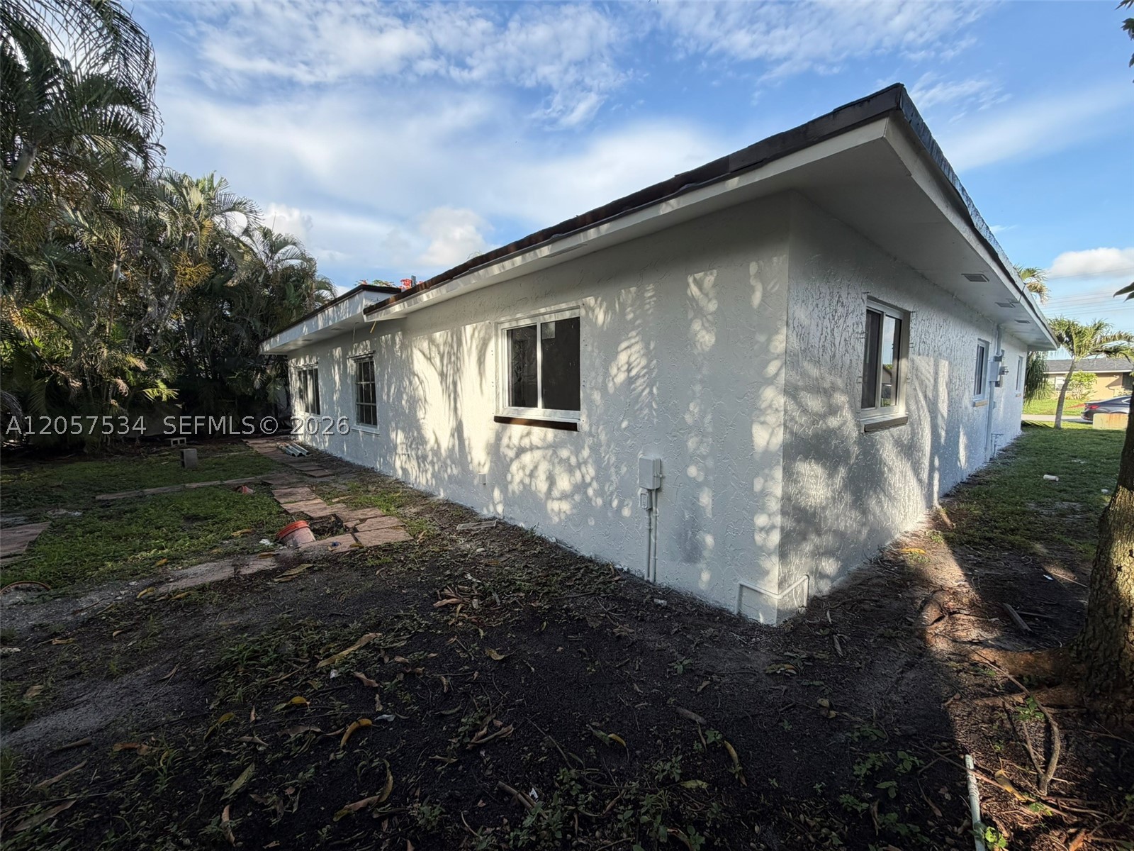 RAINBOW LAKES - Residential