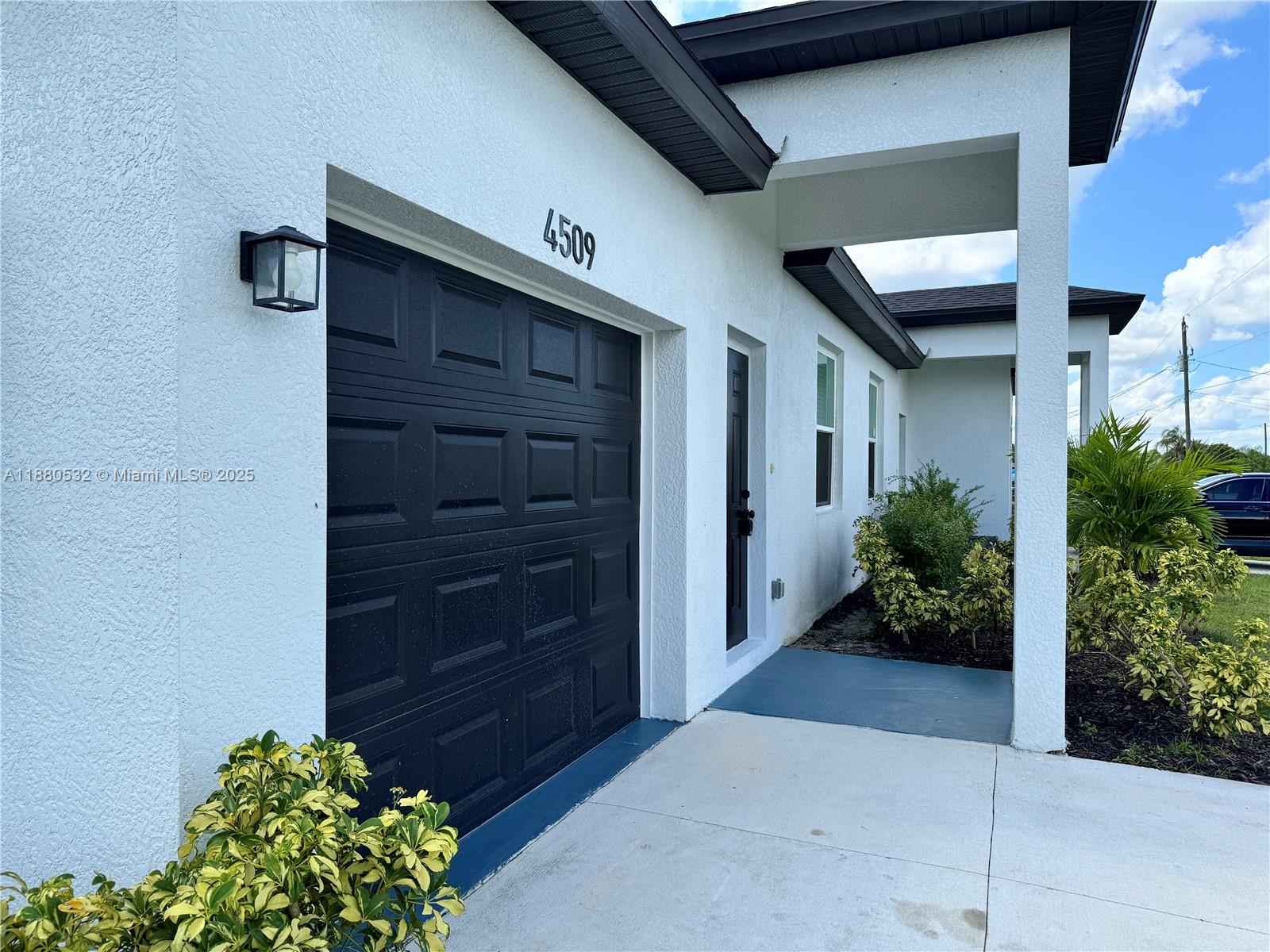 Lehigh Acres - Residential Lease