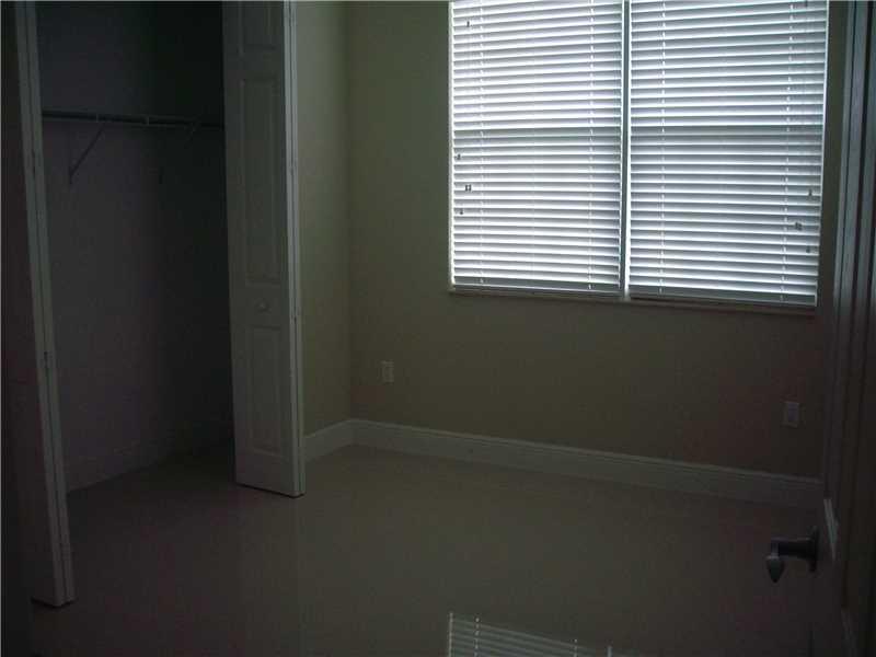 CYPRESS POINTE III AT HER - Residential Lease