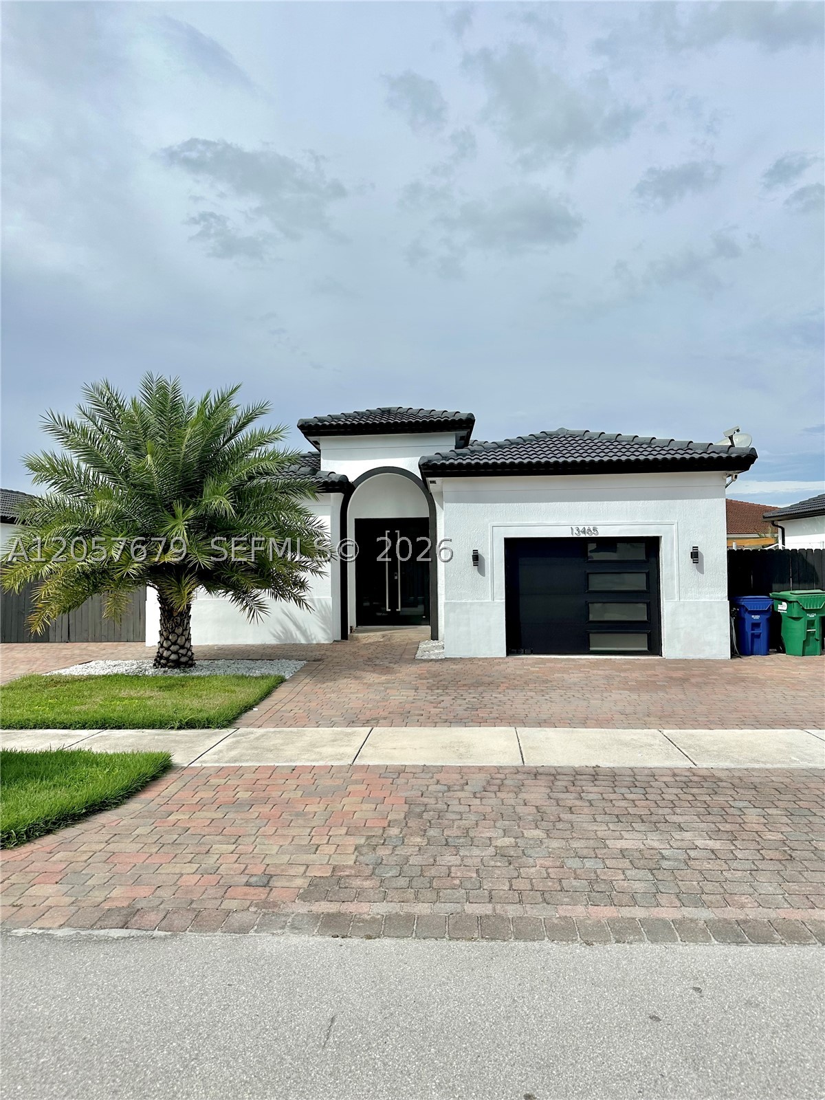 We are pleased to present this exceptional residence, ideally located near Exit 6 of Florida’s Turnpike in one of Homestead’s most desirable and rapidly growing communities.
Built in 2018, this well-maintained home offers 4 spacious bedrooms and 2 full bathrooms, thoughtfully designed to provide comfort, functionality, and modern living.
One of the property's most distinctive features is its expansive outdoor space, including generous side and rear yards, providing ample room to accommodate boats, RVs, trailers, work vehicles, or additional recreational equipment—a rare advantage in today's market.
Whether you are seeking a primary residence or a valuable investment opportunity, this property combines location, quality, and versatility to meet a wide range of lifestyle needs.
