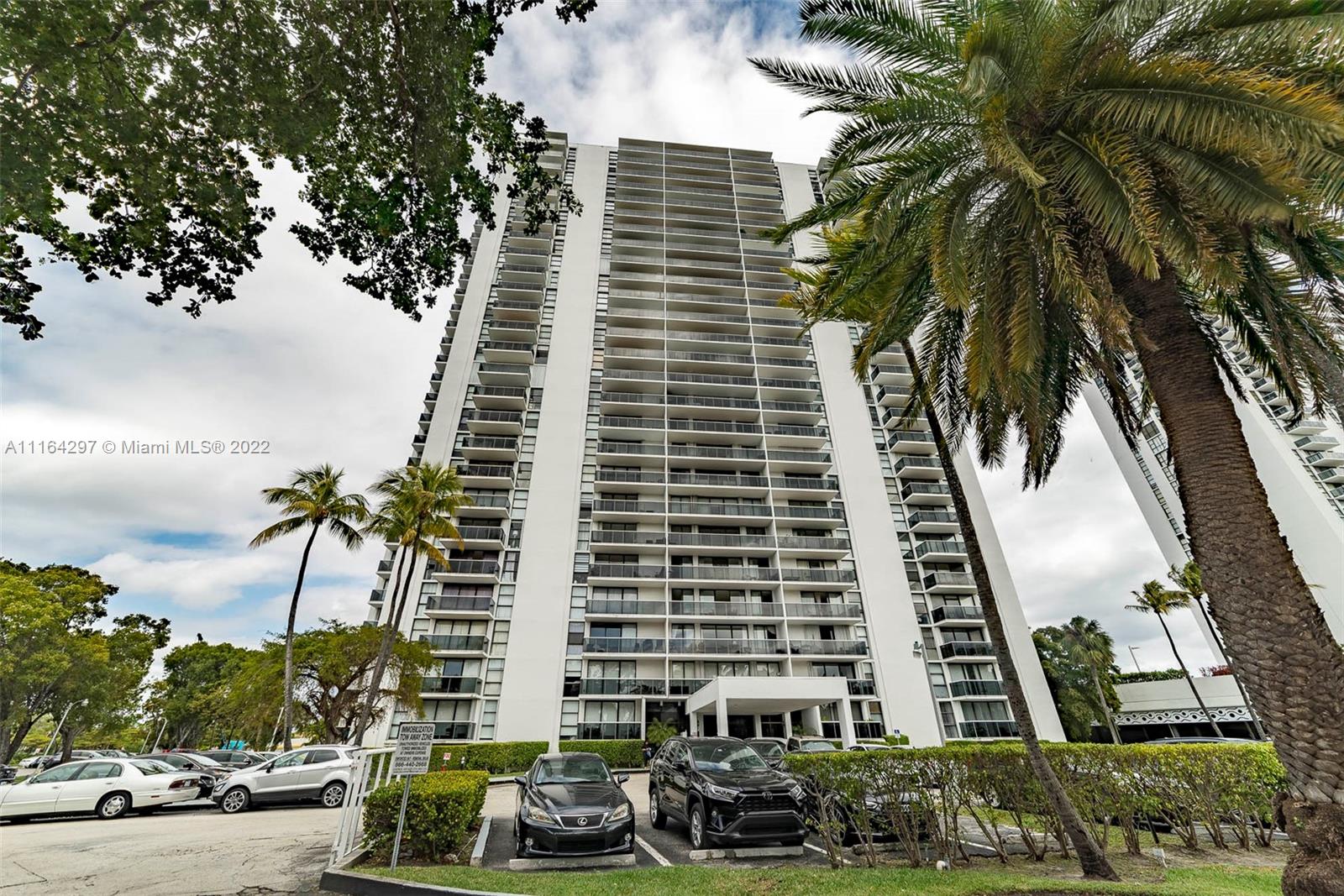 AVENTURA ELDORADO CONDO - Residential
