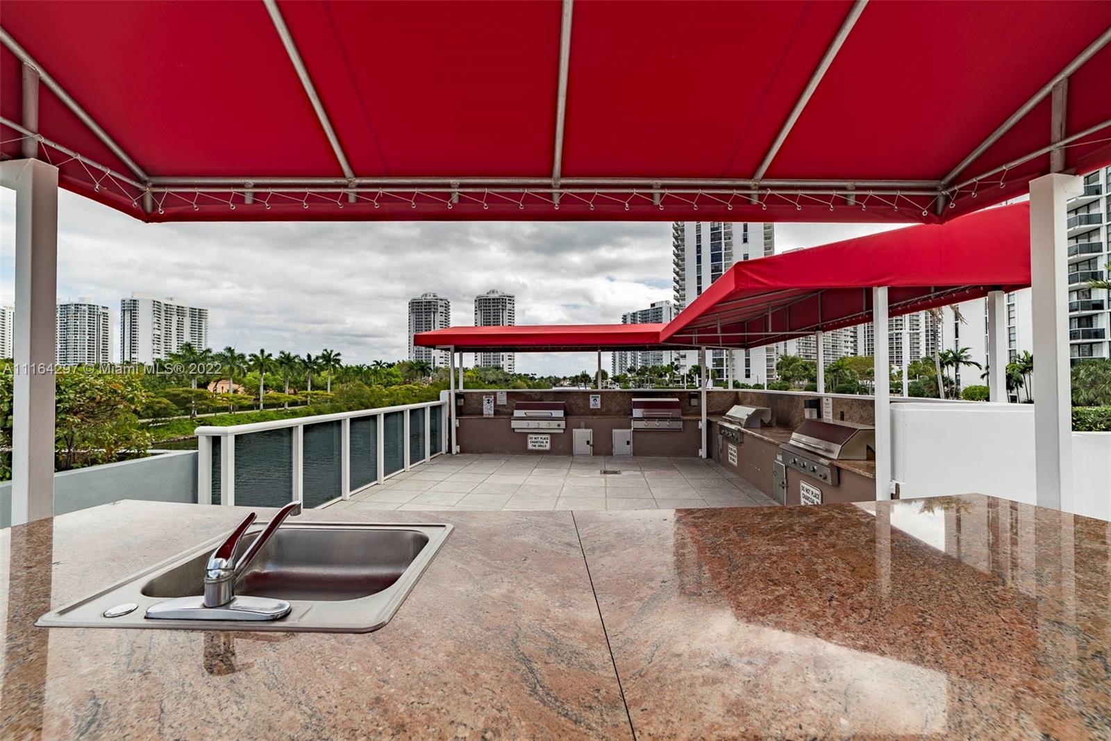 AVENTURA ELDORADO CONDO - Residential