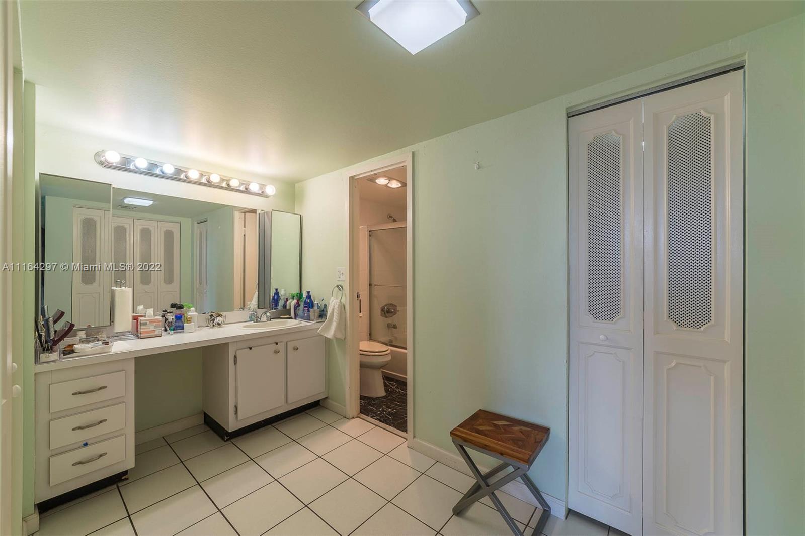 AVENTURA ELDORADO CONDO - Residential