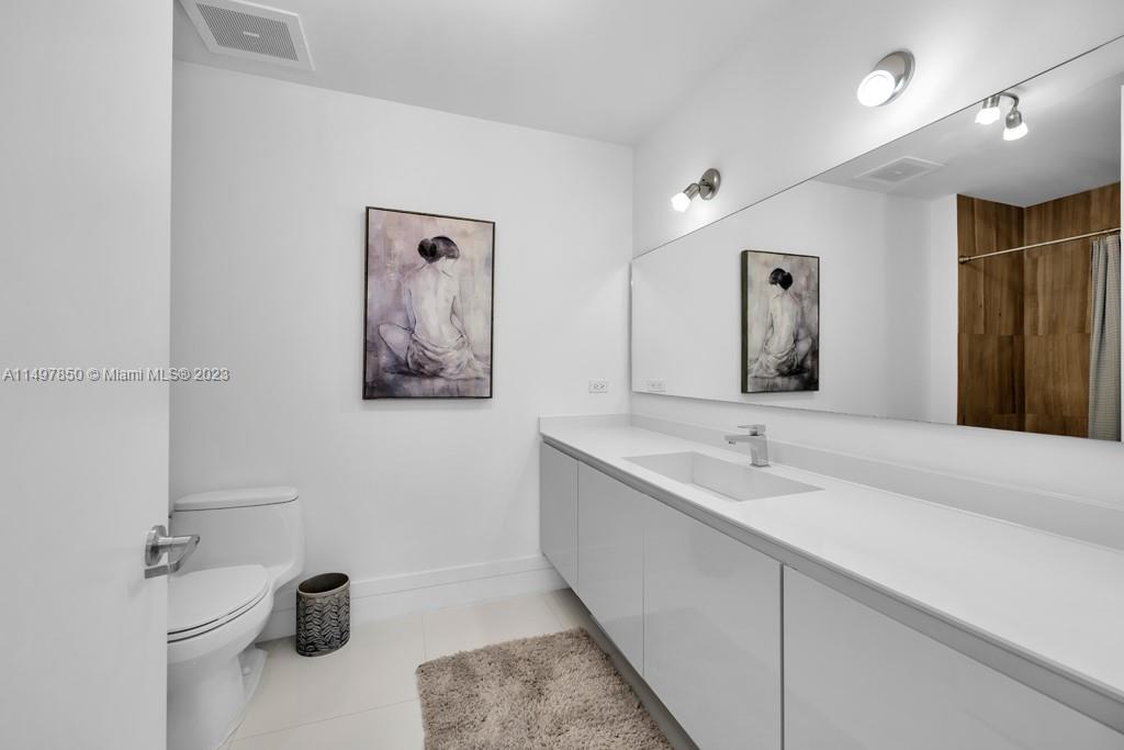 FOUR MIDTOWN MIAMI CONDO - Residential