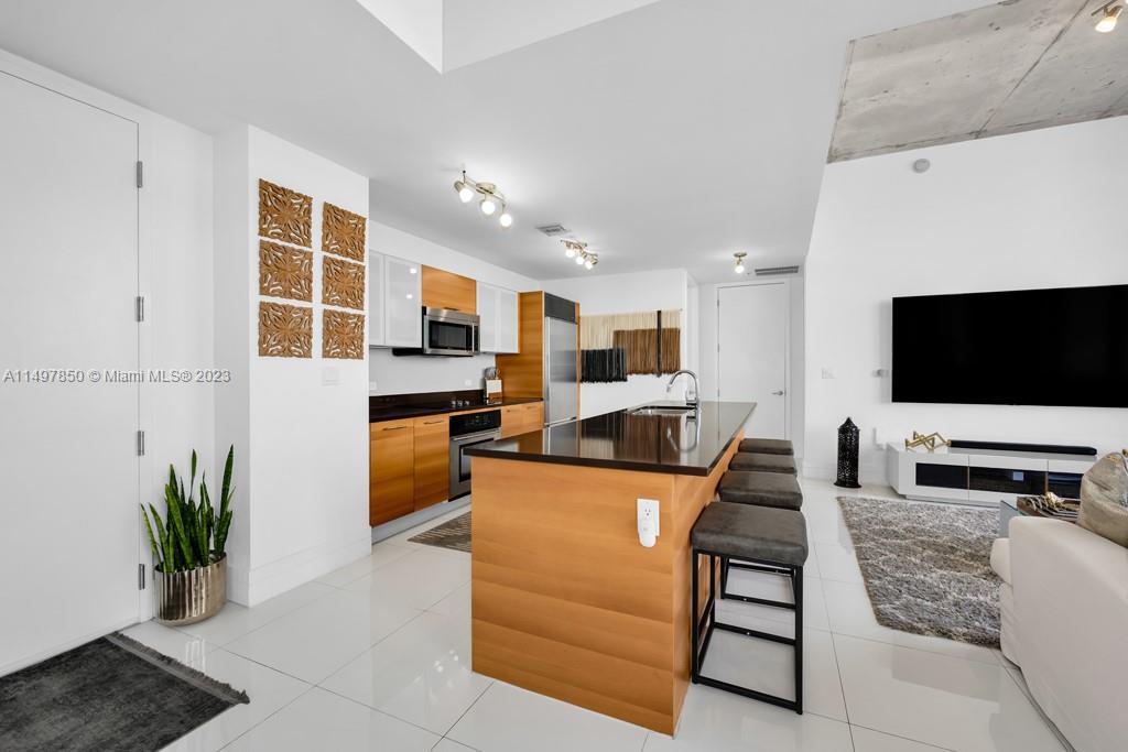 FOUR MIDTOWN MIAMI CONDO - Residential