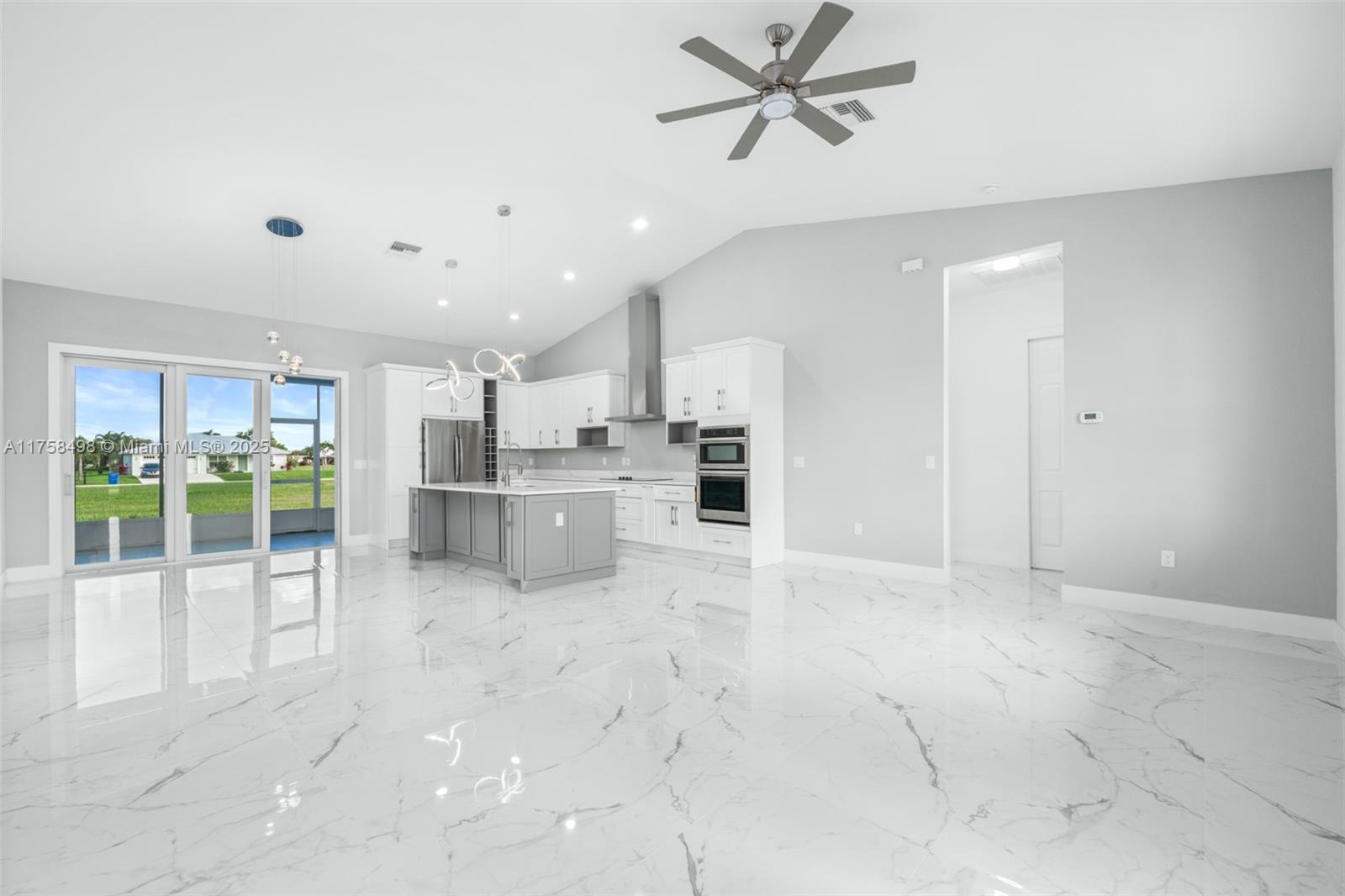 SPRING LAKE VILL 07 - Residential Lease