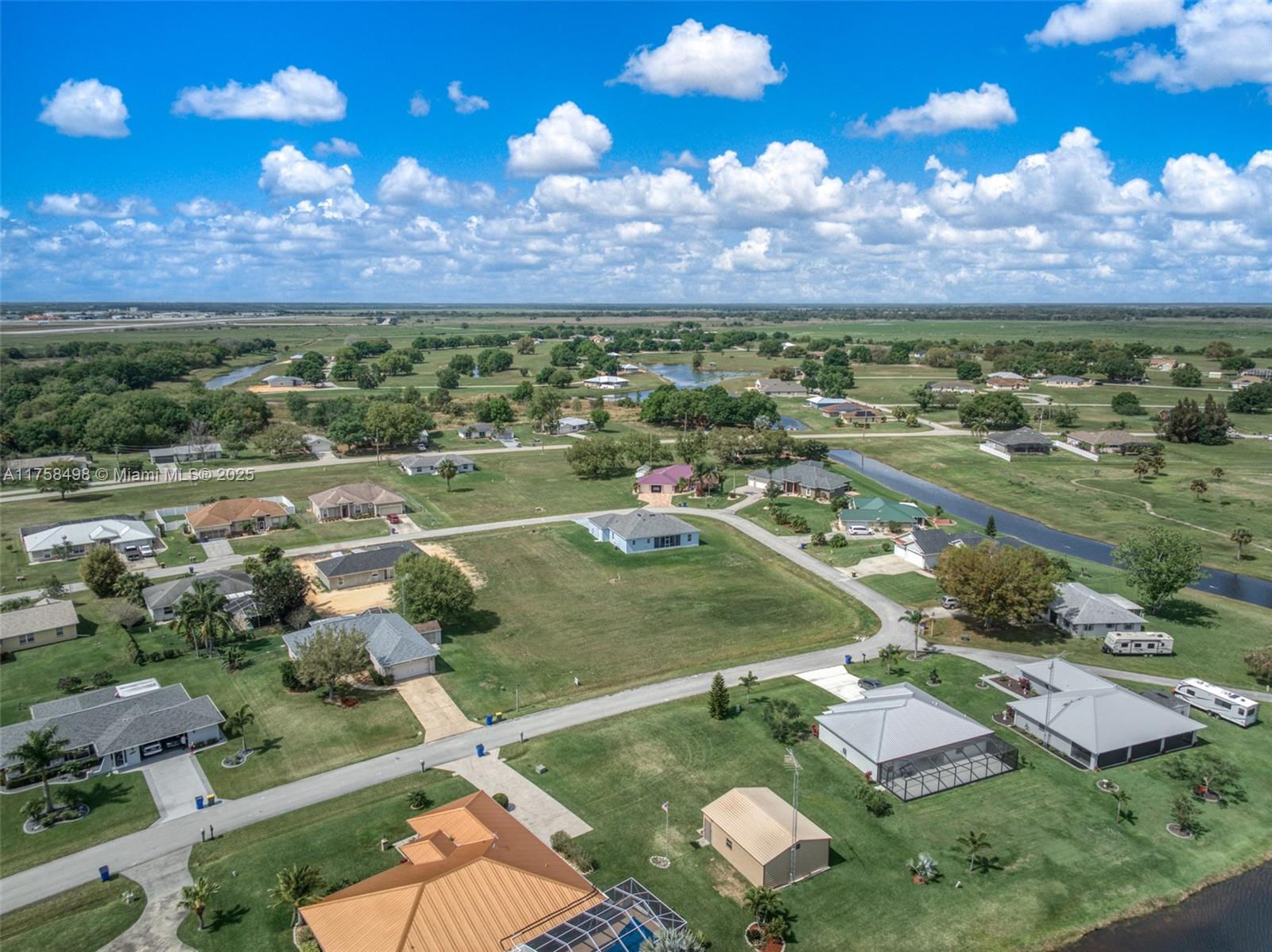 SPRING LAKE VILL 07 - Residential Lease