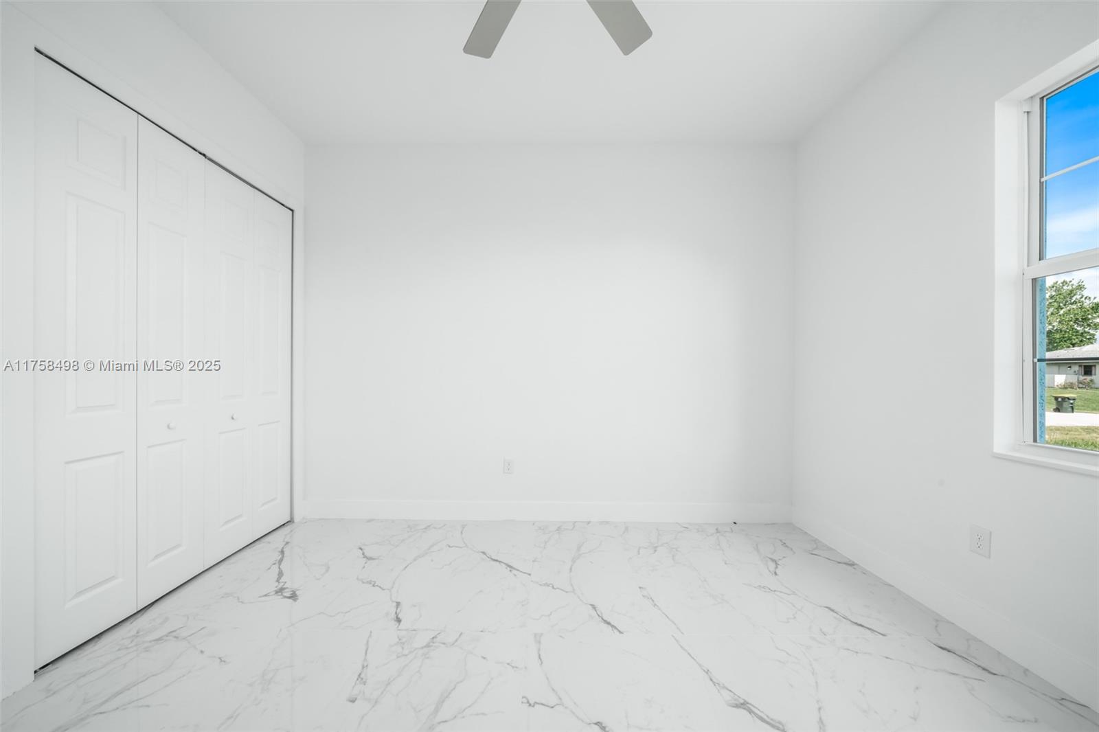 SPRING LAKE VILL 07 - Residential Lease