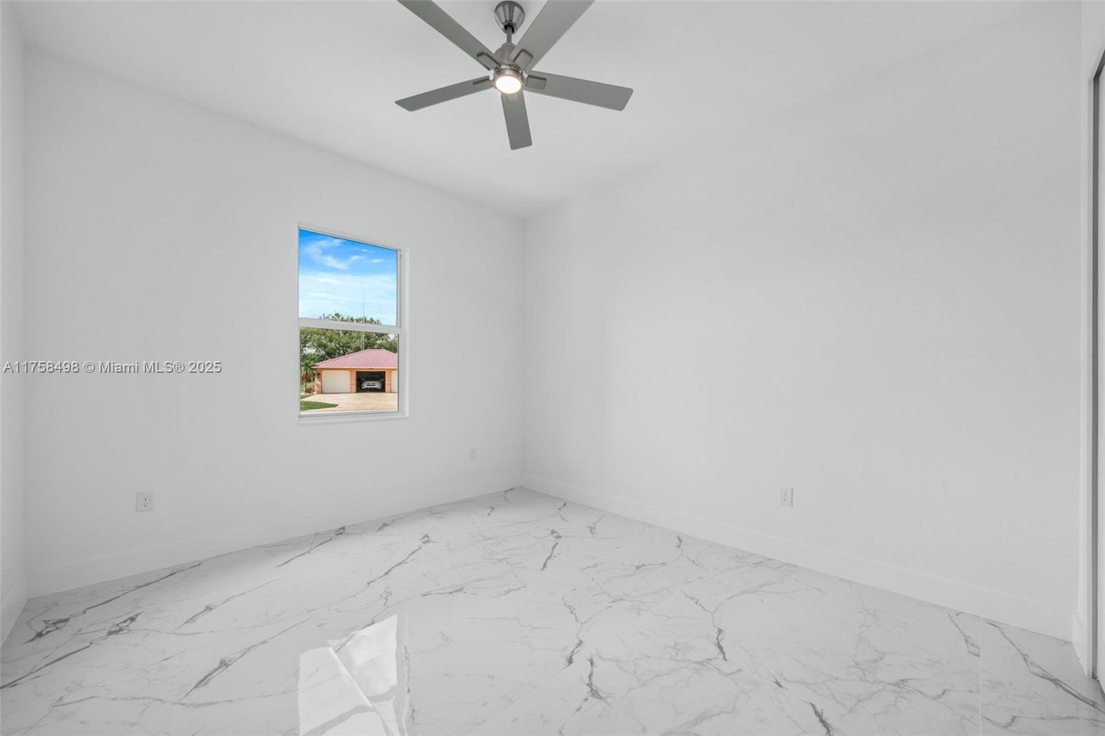 SPRING LAKE VILL 07 - Residential Lease