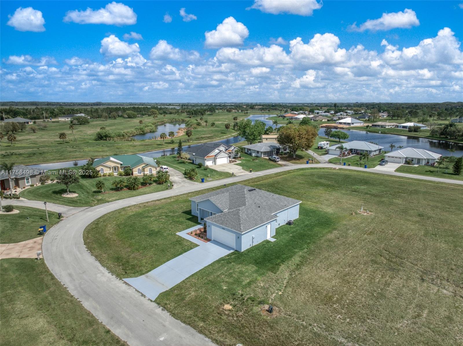 SPRING LAKE VILL 07 - Residential Lease