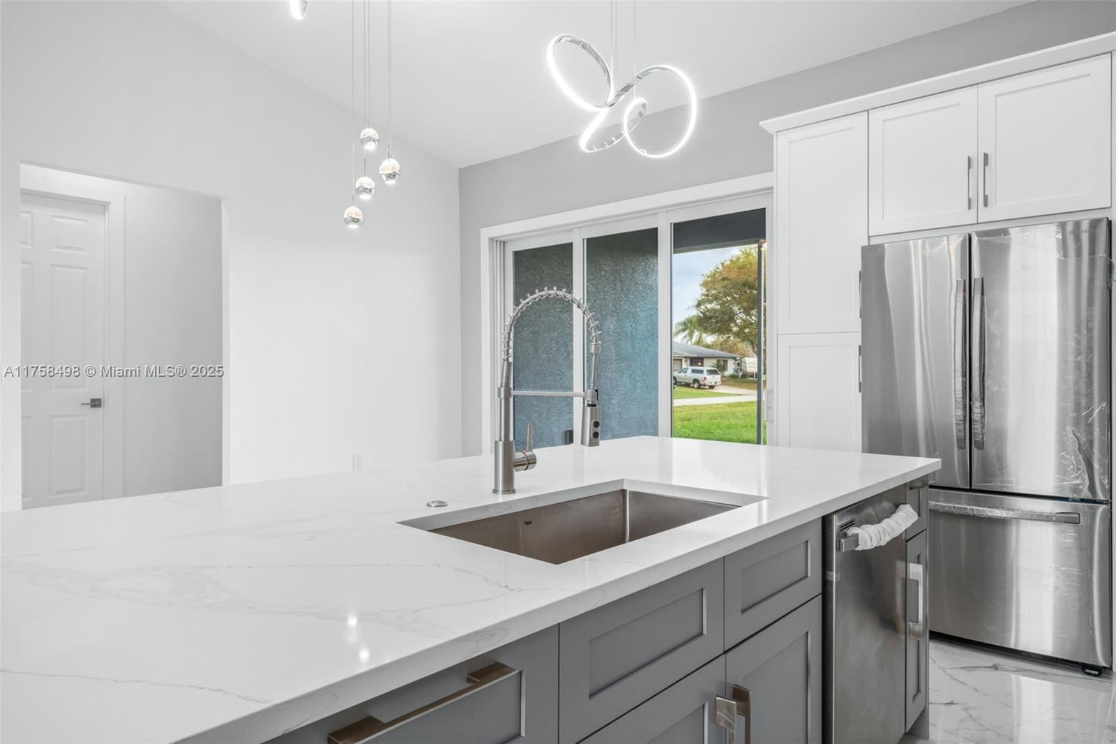 SPRING LAKE VILL 07 - Residential Lease