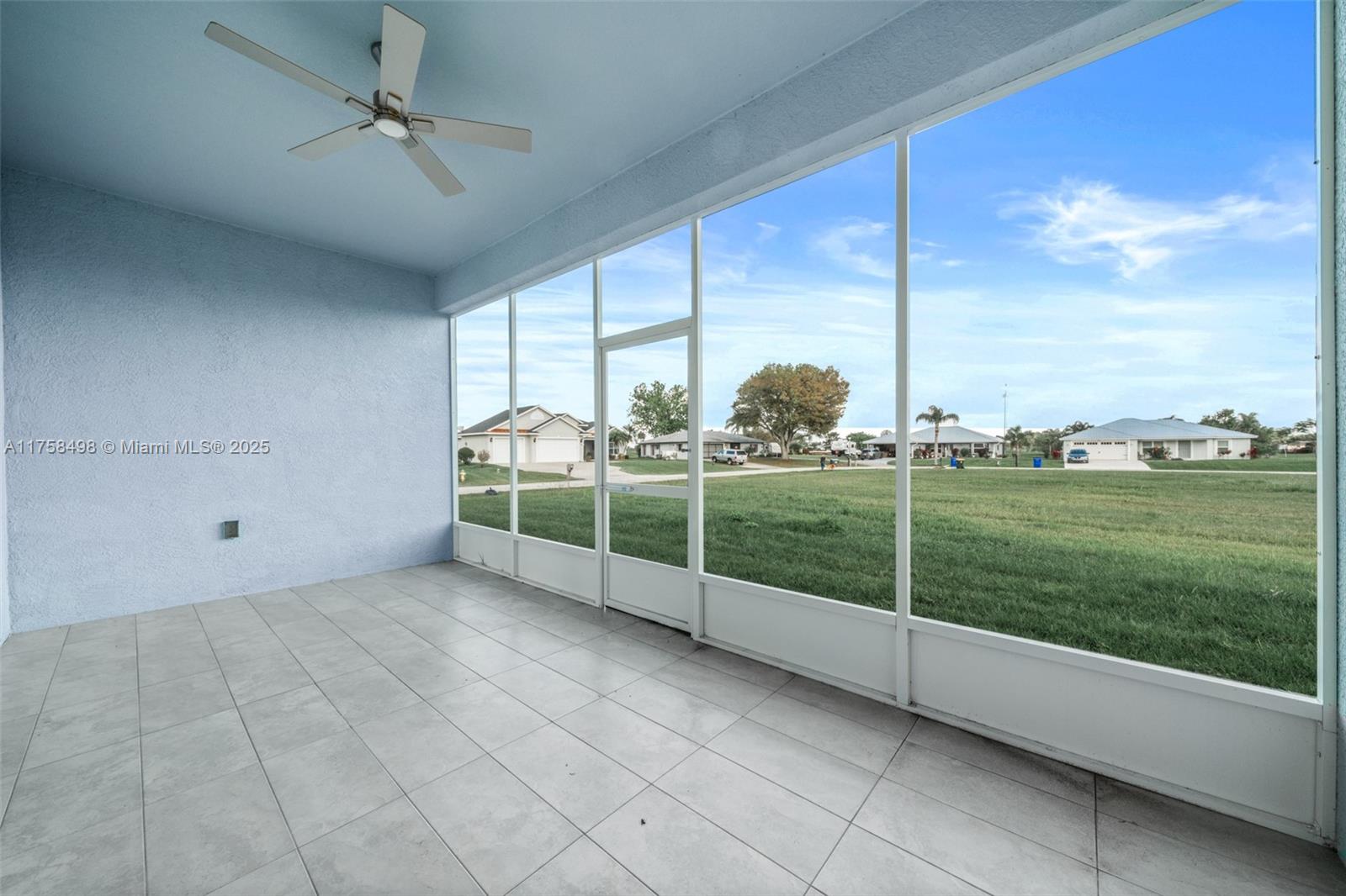 SPRING LAKE VILL 07 - Residential Lease