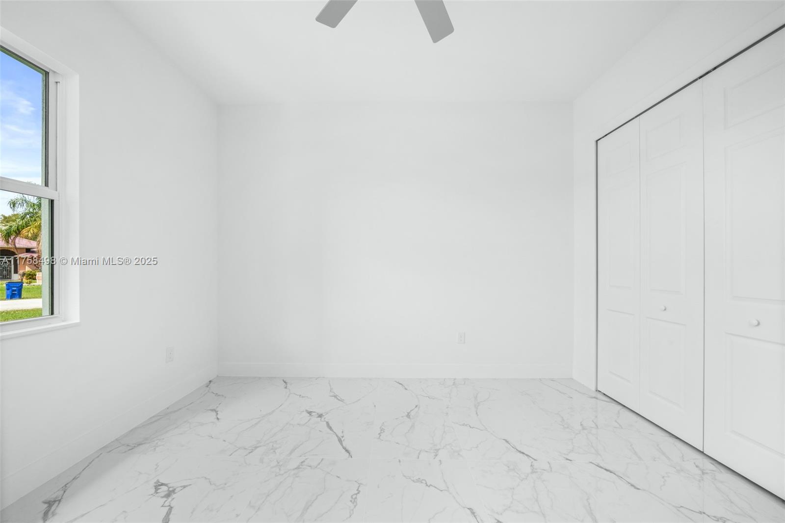 SPRING LAKE VILL 07 - Residential Lease