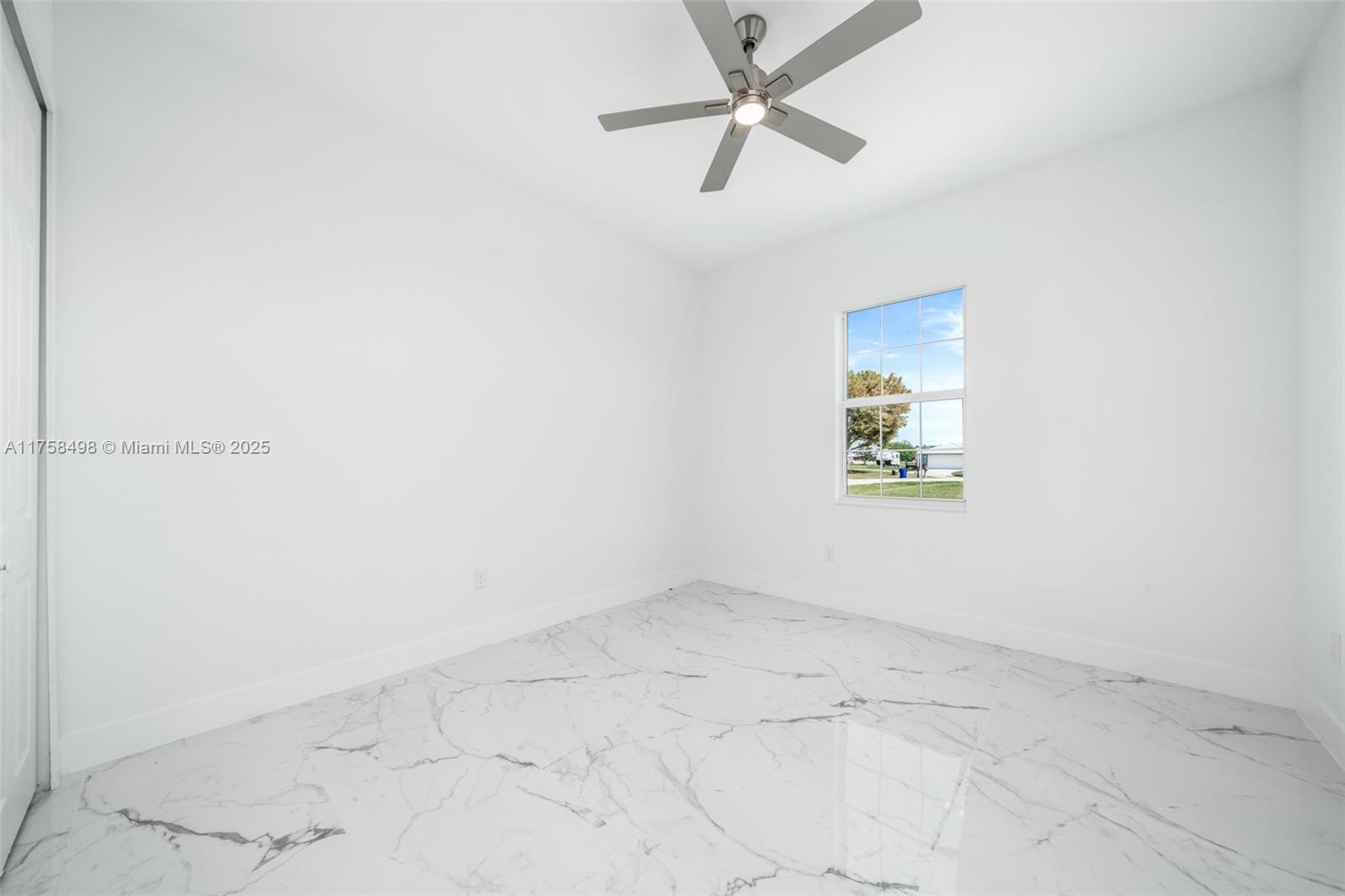 SPRING LAKE VILL 07 - Residential Lease